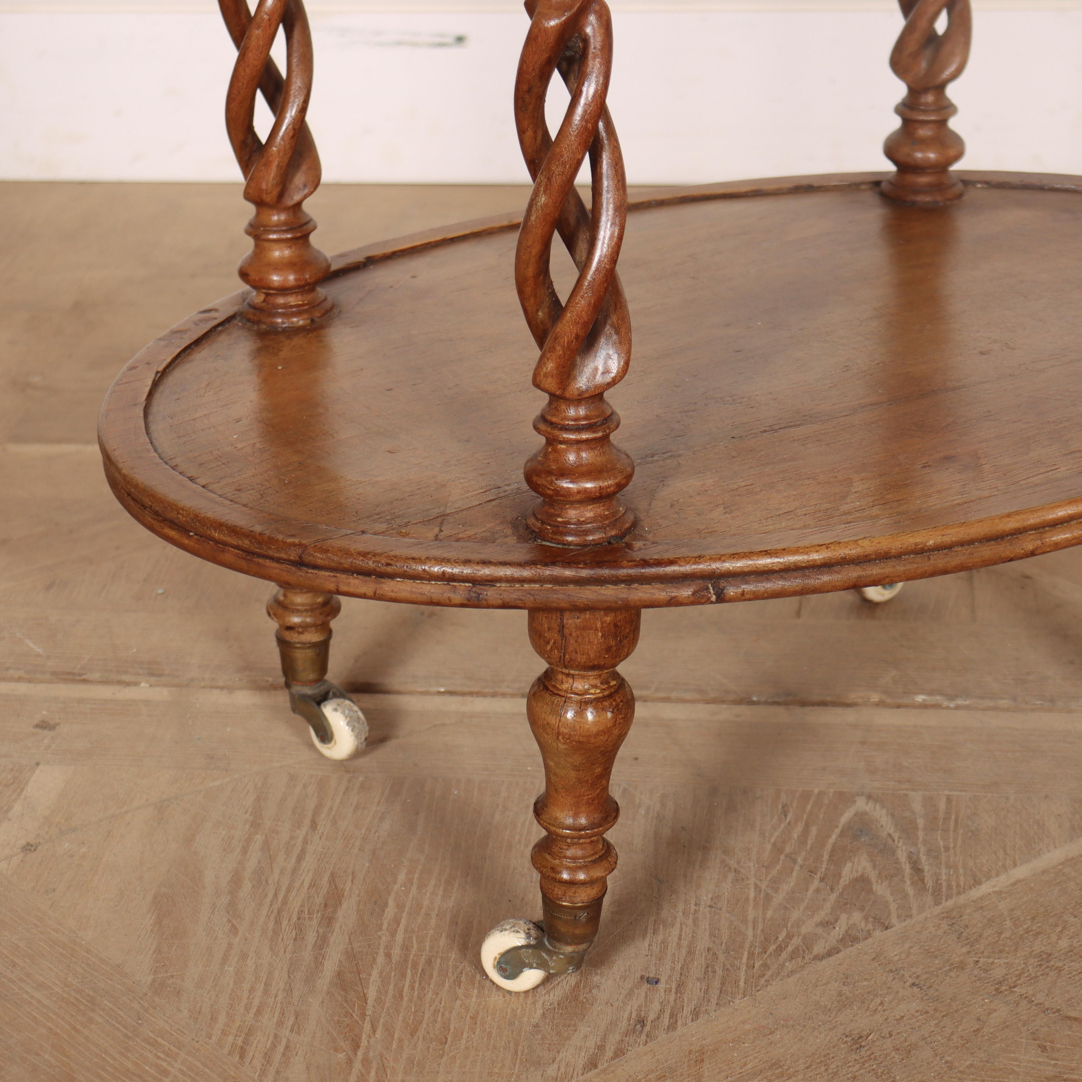 Victorien Pair of English Two Tier Lamp Tables en vente