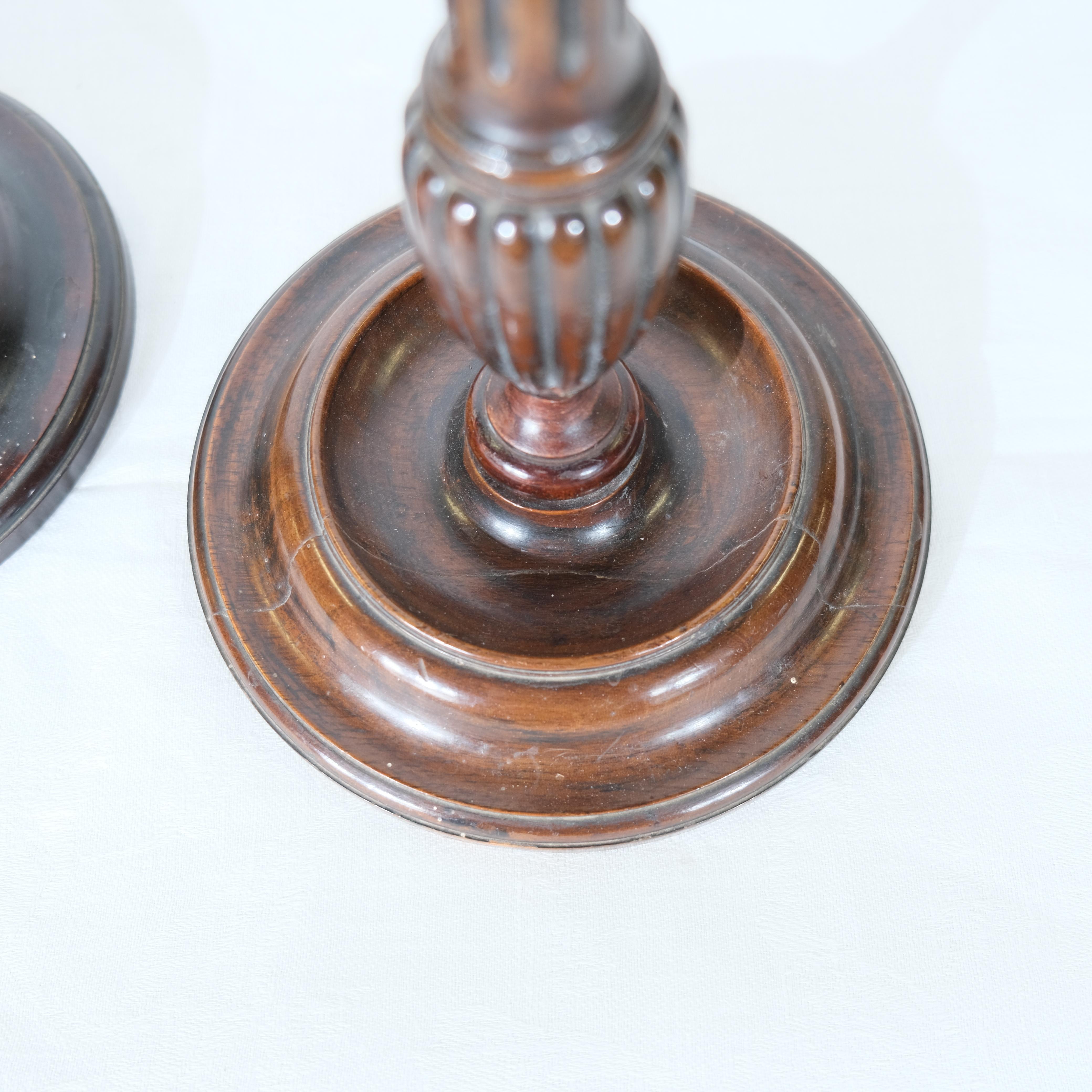 Paire de chandeliers anglais d'une hauteur inhabituelle, début du 19e siècle en vente 3