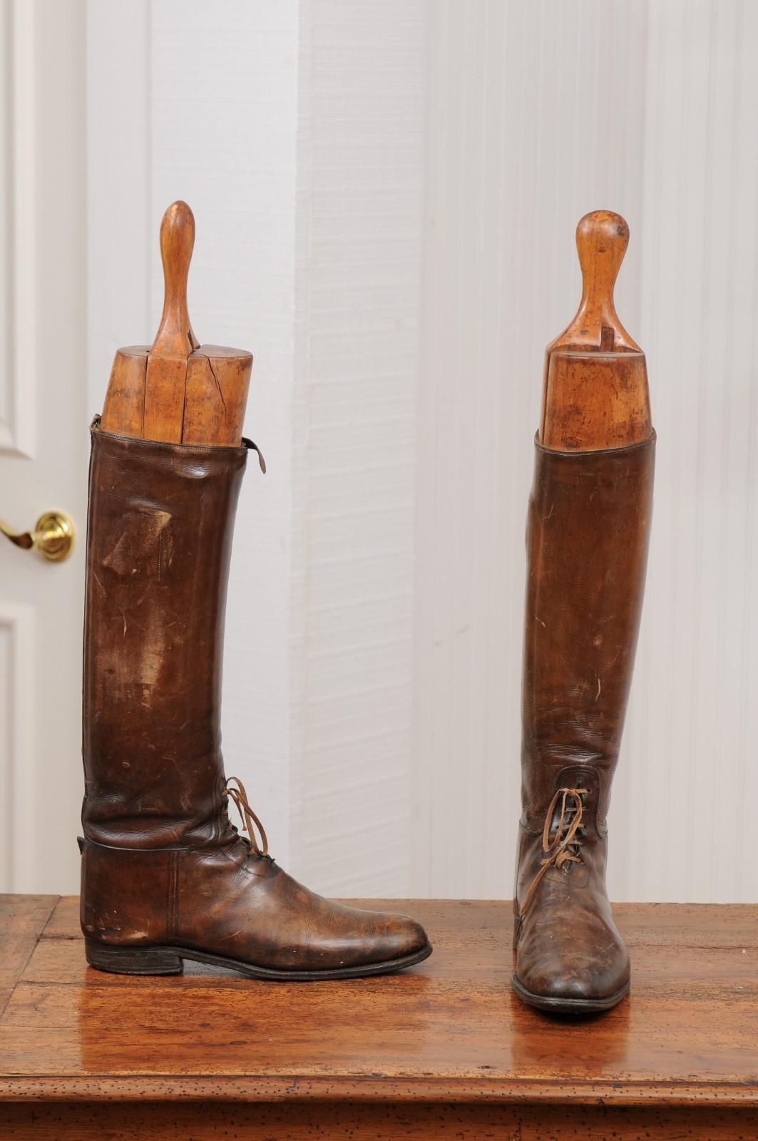 19th Century Pair of English Victorian 1890s Leather Laced Riding Boots with Boot Trees