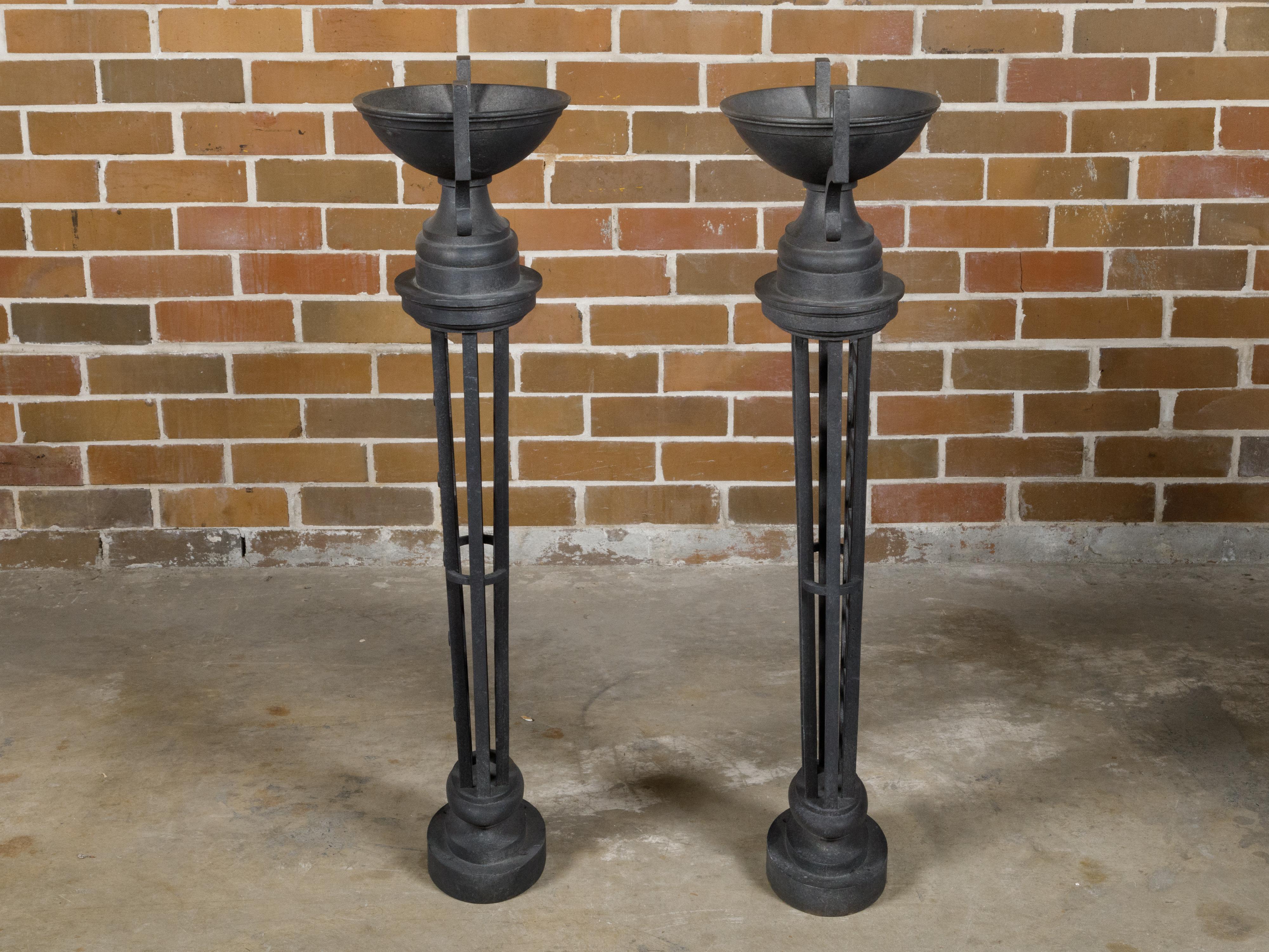 Pair of English Victorian 19th Century Cast Iron Planters with Neoclassical Urns For Sale 7