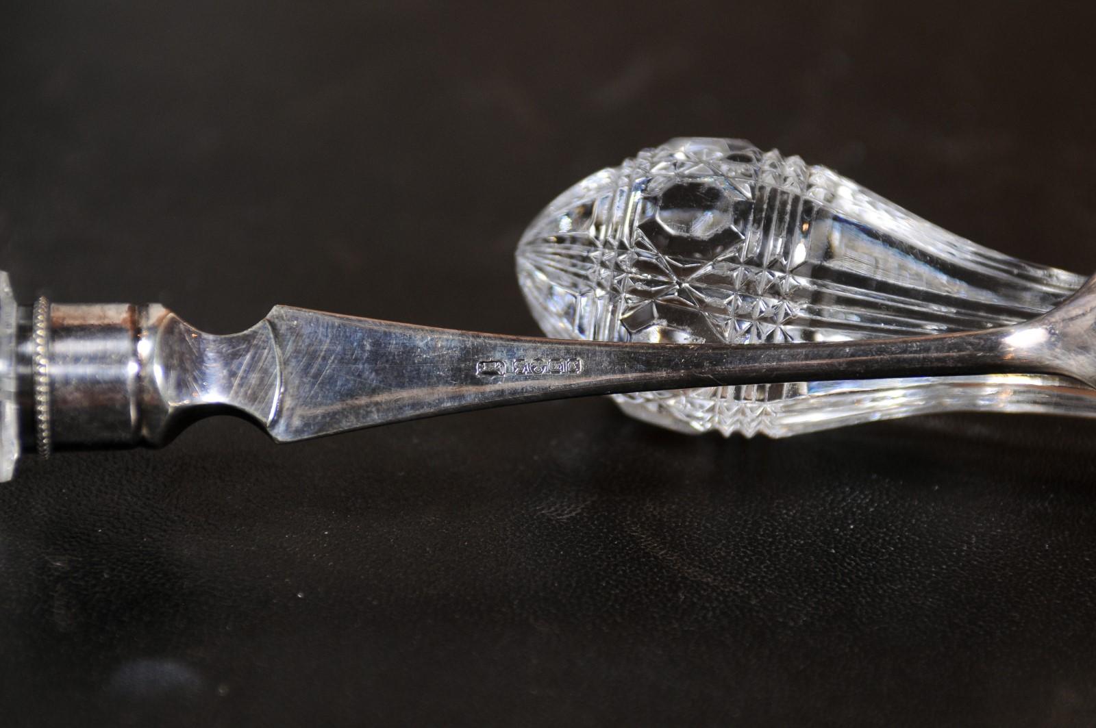 Pair of English Victorian 19th Century Silver Serving Spoons with Glass Handles For Sale 2