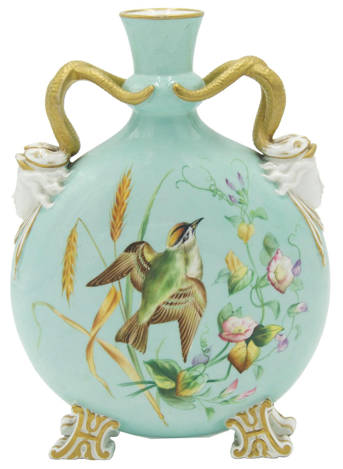 Vittoriano Pair of English Victorian Celadon Porcelain Vases in vendita