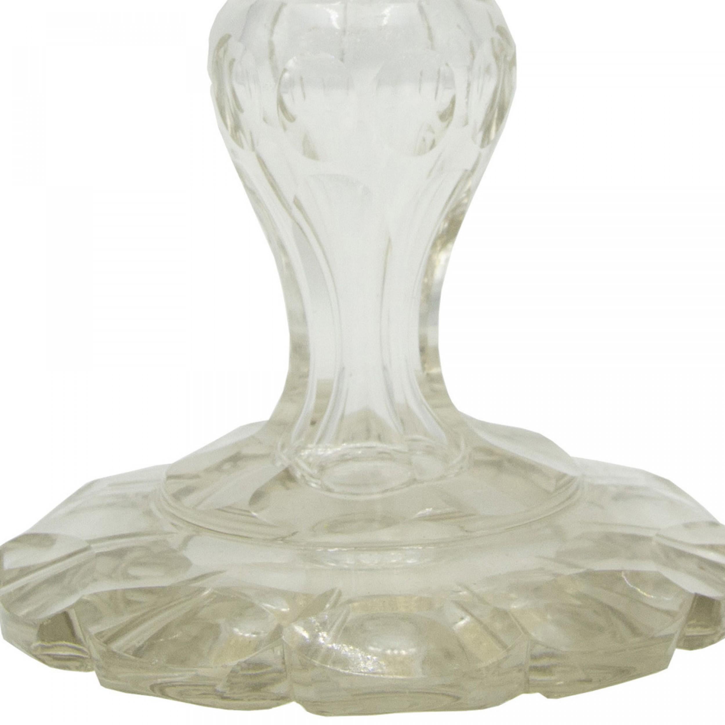 Pareja de compoteras inglesas victorianas de cristal Hecho a mano en venta