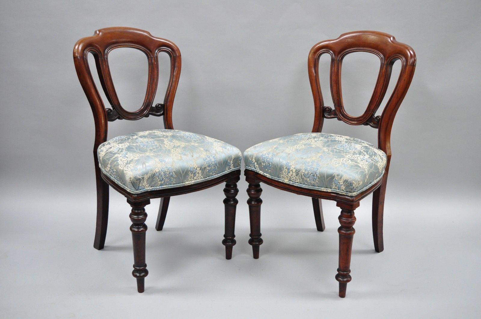 Pair of English Victorian Mahogany Balloon Back Dining or Library Side Chairs 7