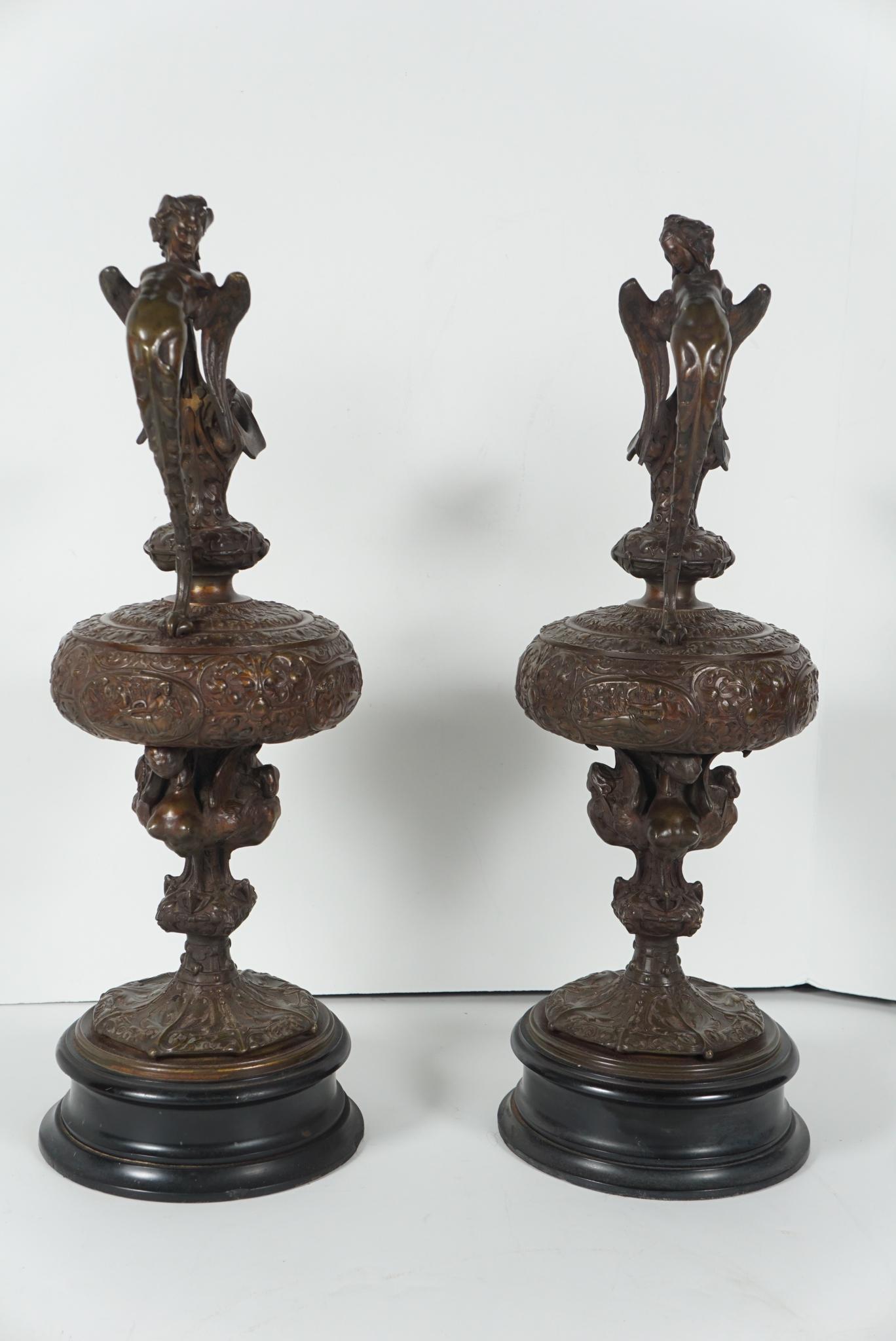 Turned Pair of English Victorian Renaissance Revival Cast Bronze Ewers For Sale
