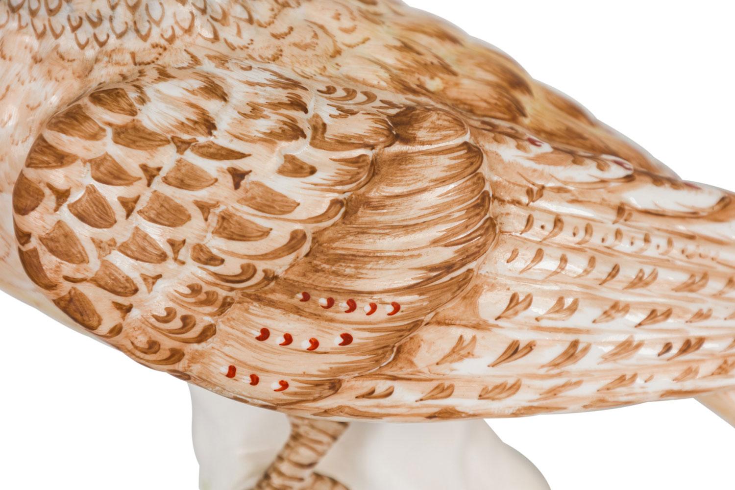 Paar englische viktorianische Staffordshire Kleine keramische Falken-Tauben Figuren im Angebot 4