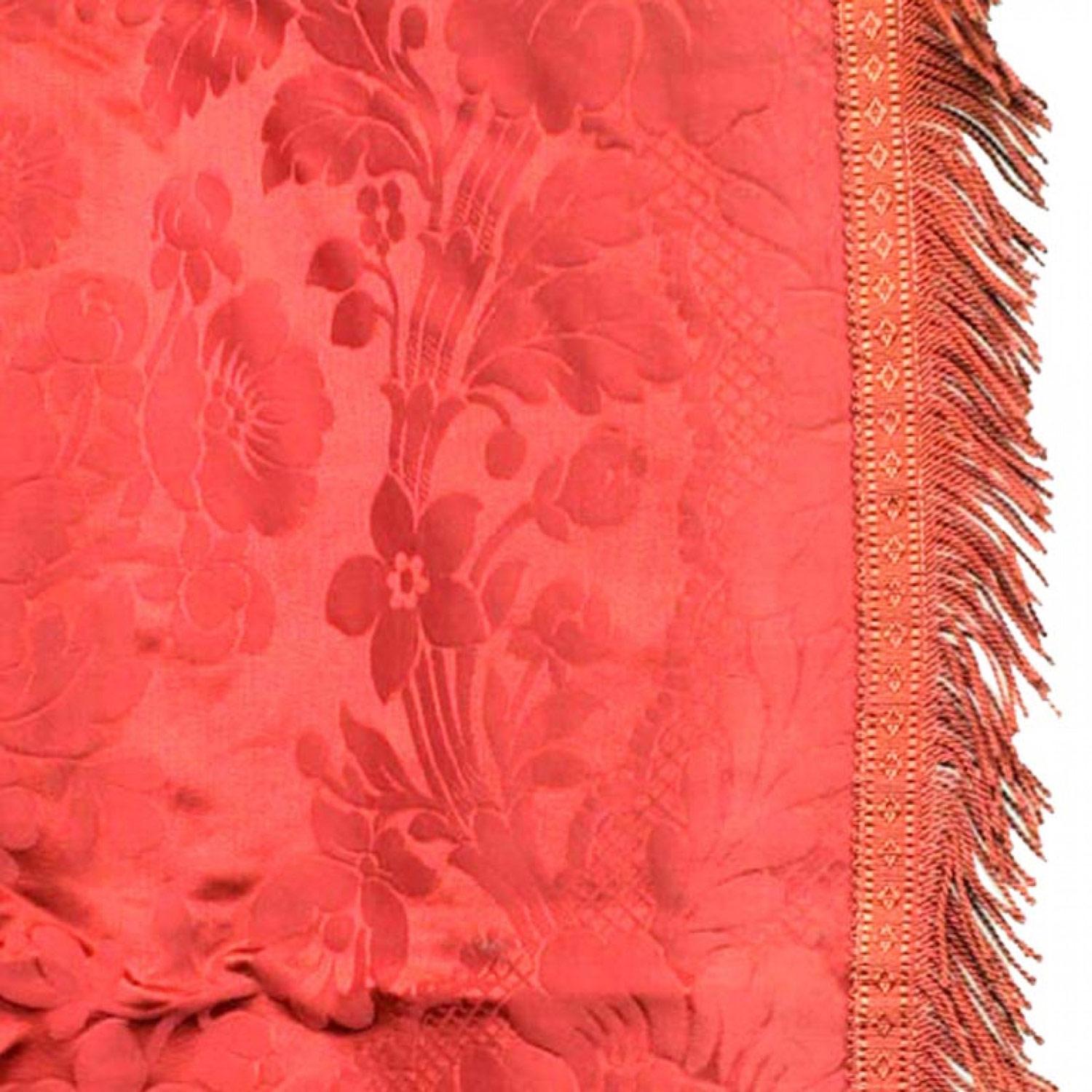 Paar englische viktorianische Stil Rose gefärbt Damast Fransenvorhänge im Zustand „Gut“ im Angebot in Queens, NY