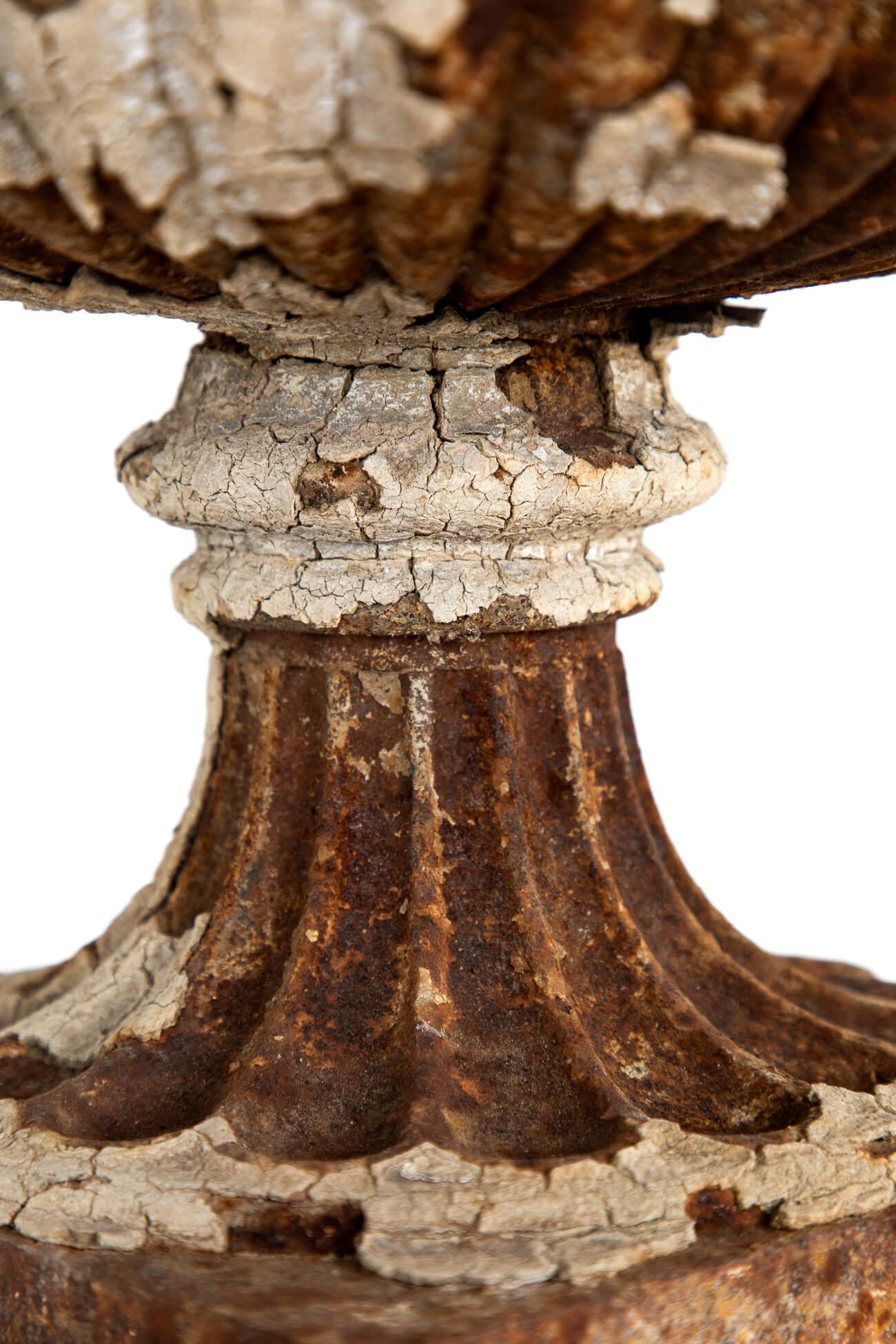 Paire d'urnes Tazza victoriennes anglaises en vente 3