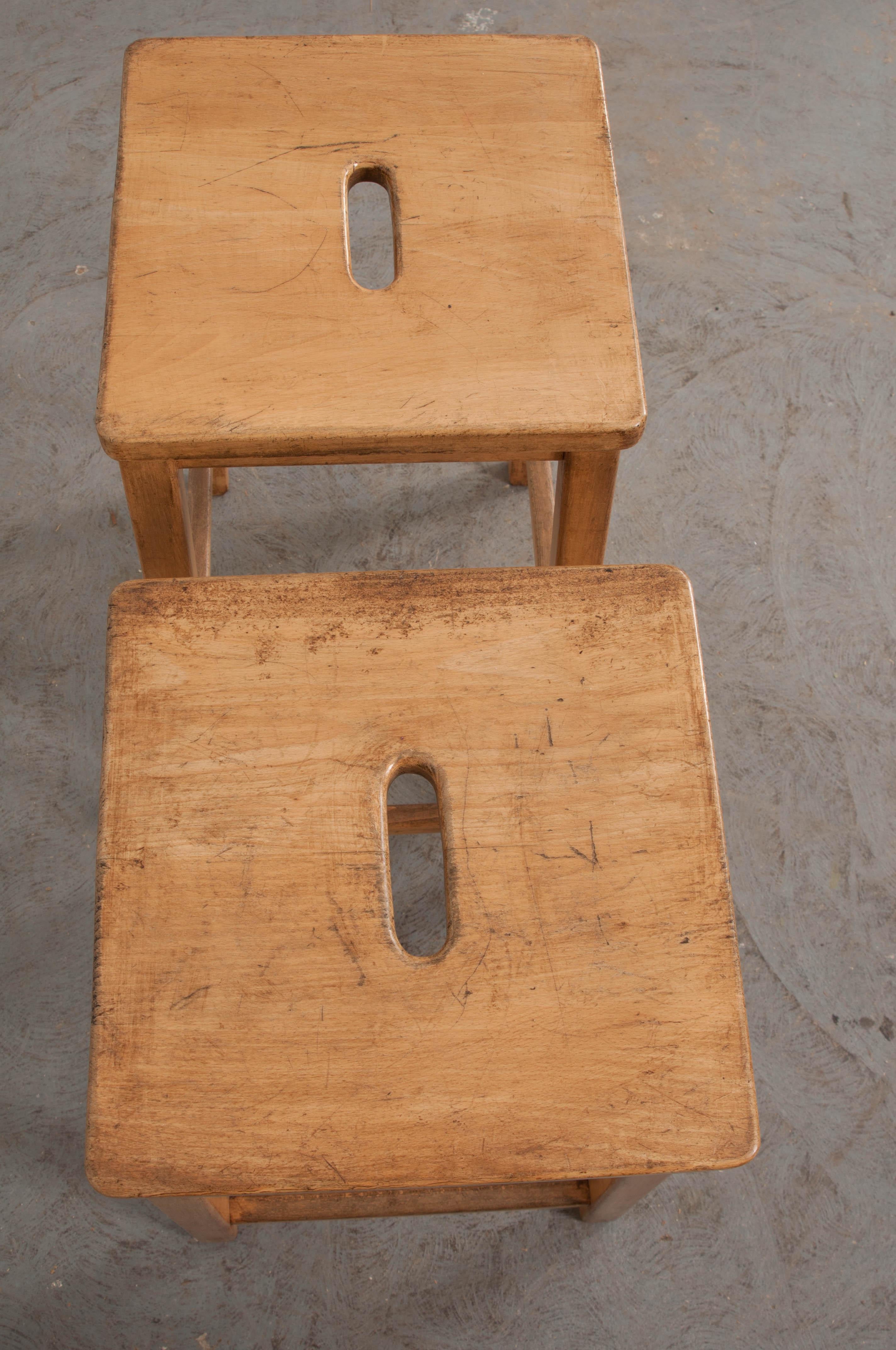 Pair of English Vintage Fruitwood Schoolhouse Stools In Good Condition In Baton Rouge, LA