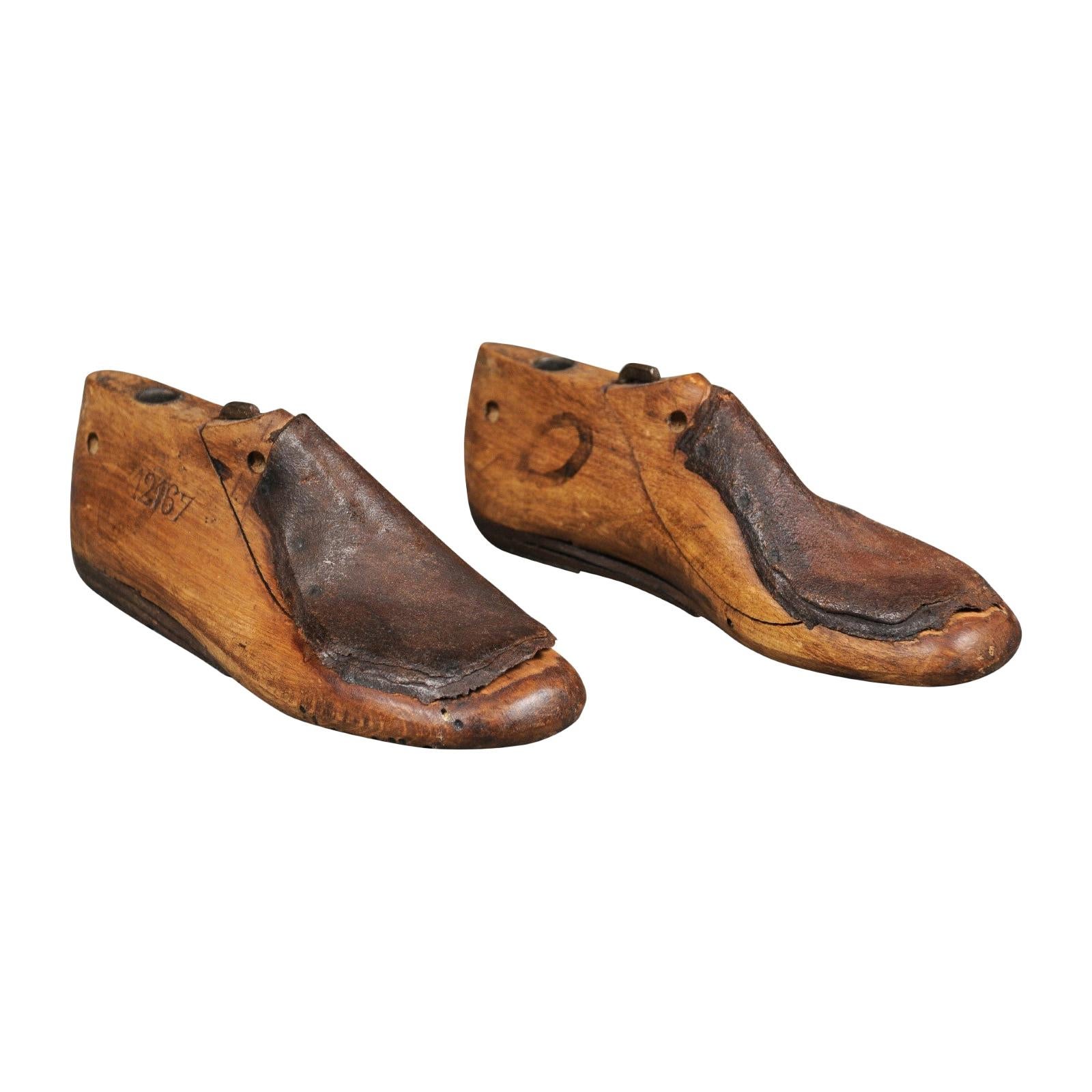 Pair of English Vintage Wood and Leather Handmade Cobbler's Shoe Lasts