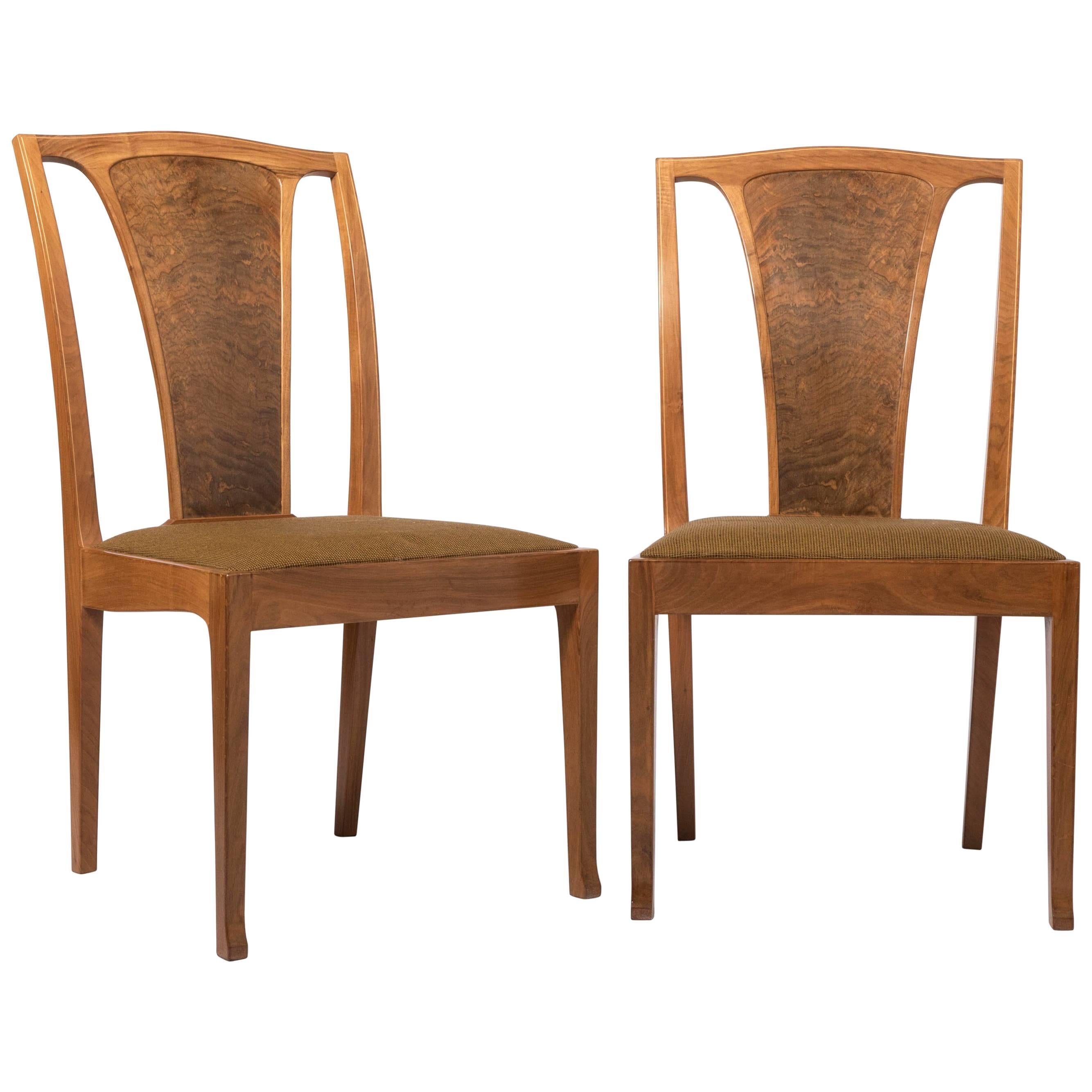 Pair of English Walnut Chairs by Edward Barnsley, England, circa 1969 For Sale