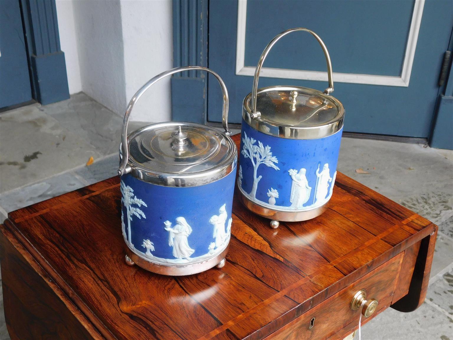 biscuit tin with handle