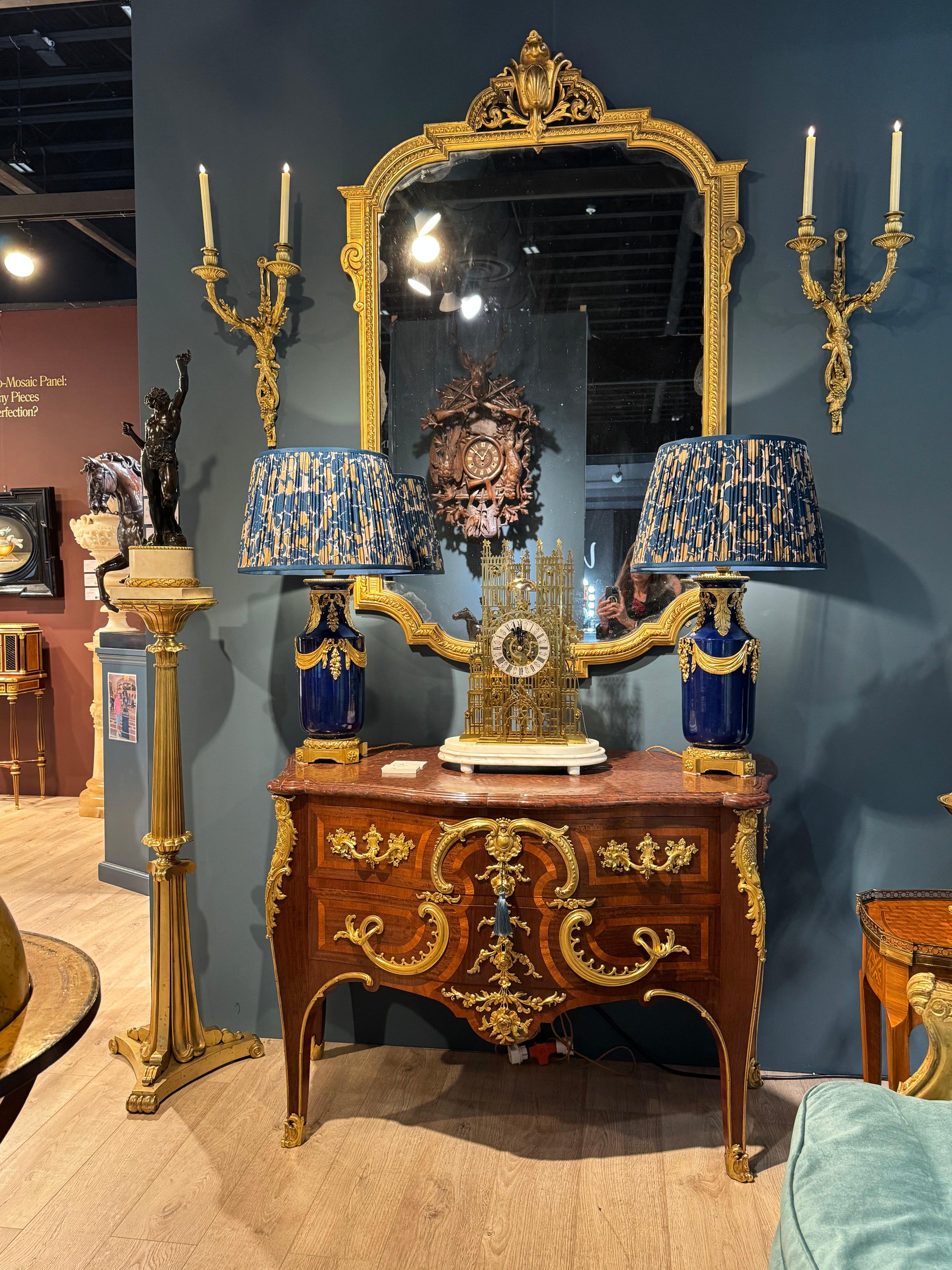 Pair of English William IV Gilt Bronze Pedestals with Round Platform Tops For Sale 2