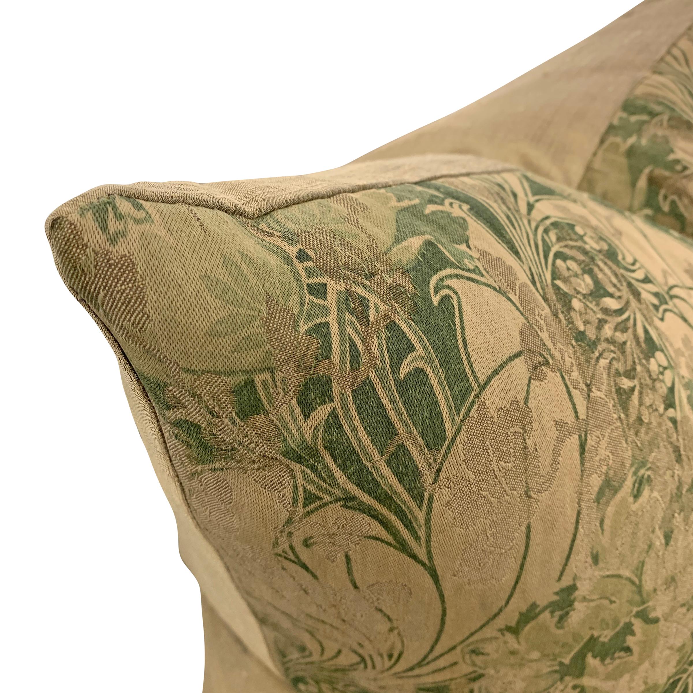 Pair of English William Morris Pillows In Good Condition In Chicago, IL
