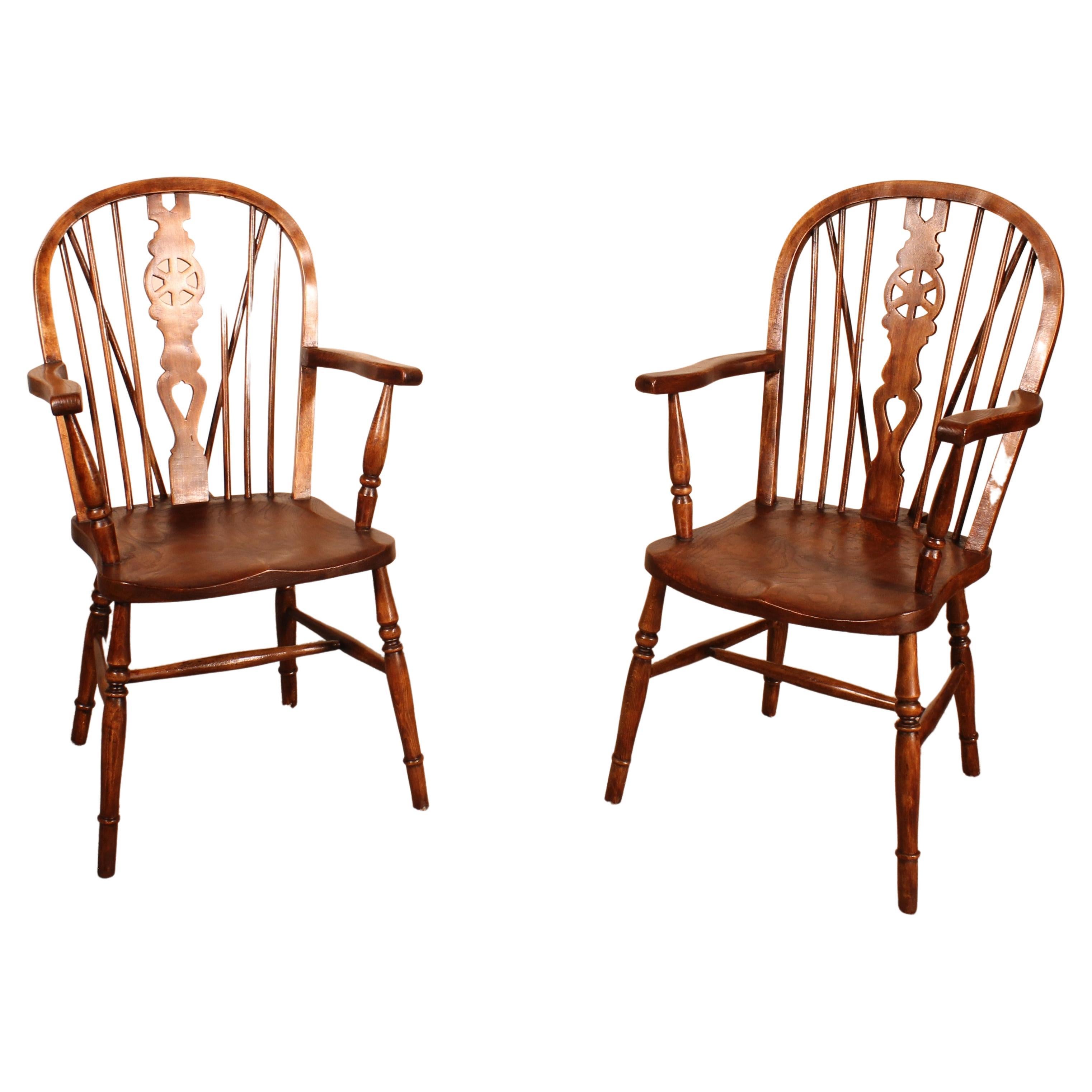 Pair of English Windsor Armchairs from the 19th Century