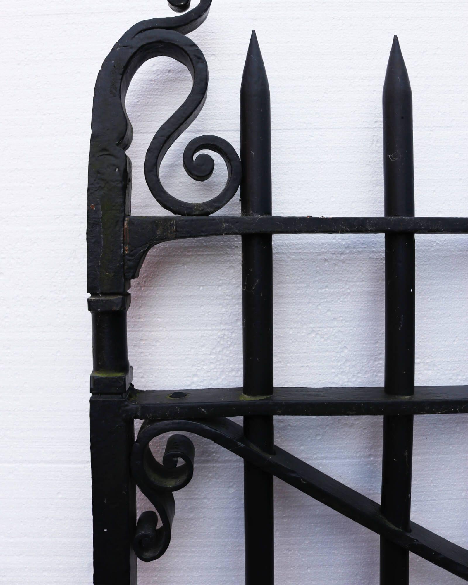 20th Century Pair of English Wrought Iron Driveway Gates 427cm (14ft) For Sale