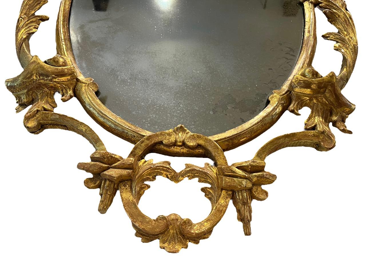 Paire de miroirs dorés rococo « Chippendale », datant d'environ 1765 en vente 4