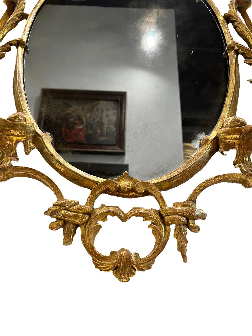 CIRCA 1765, Zwei vergoldete Rokoko-Spiegel im Chippendale-Stil im Zustand „Starke Gebrauchsspuren“ in North Miami, FL
