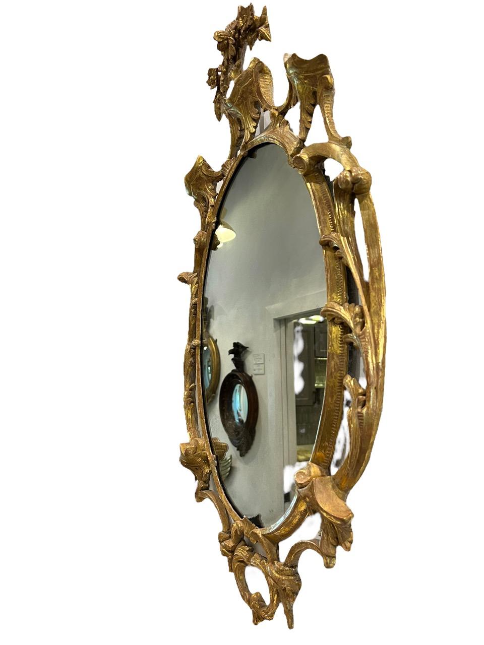 Anglais Paire de miroirs dorés rococo « Chippendale », datant d'environ 1765 en vente