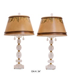 Paire de lampes de table en cristal de roche gravé