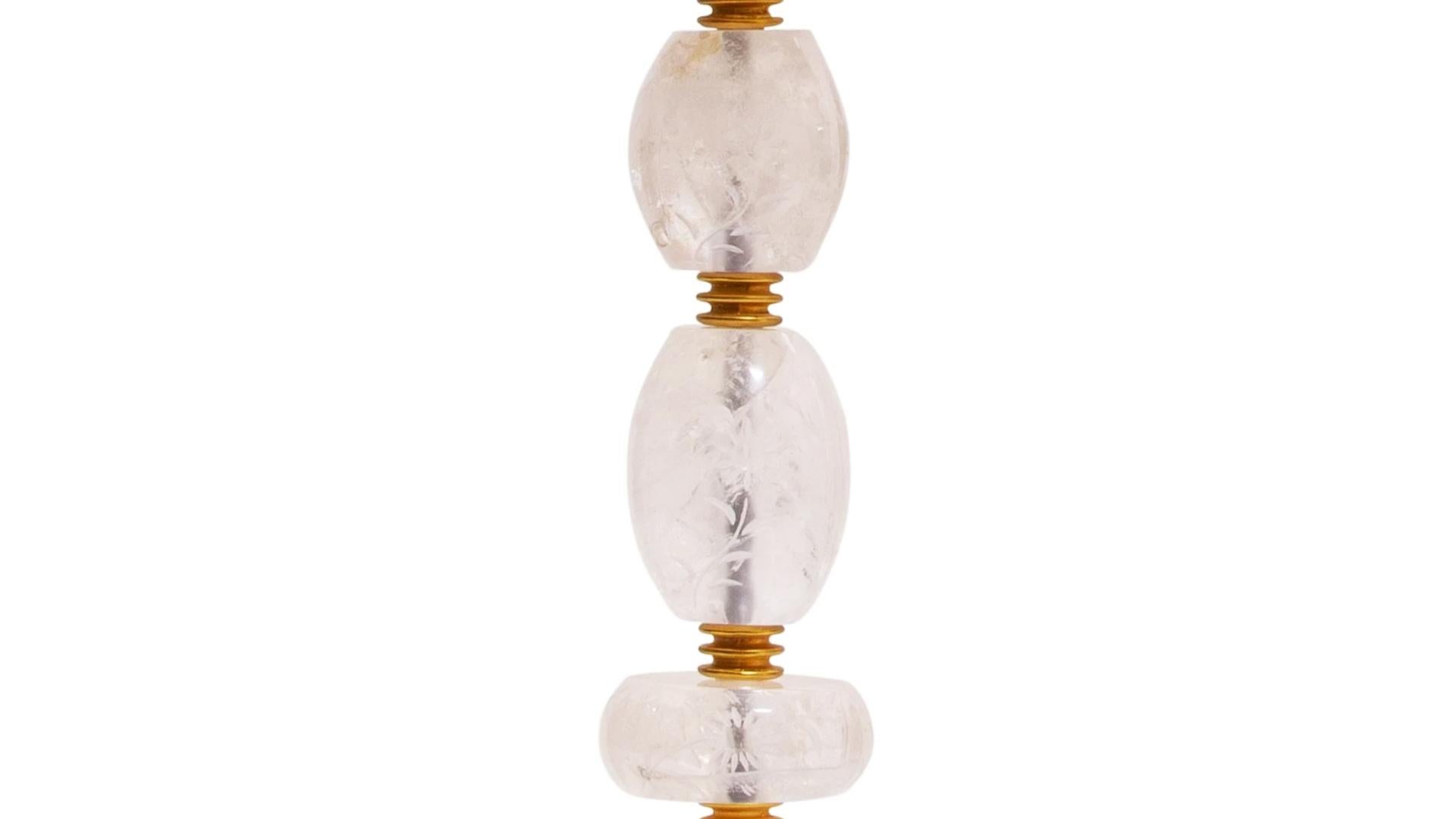 Paire de lampes de table en cristal de roche gravé en vente 2