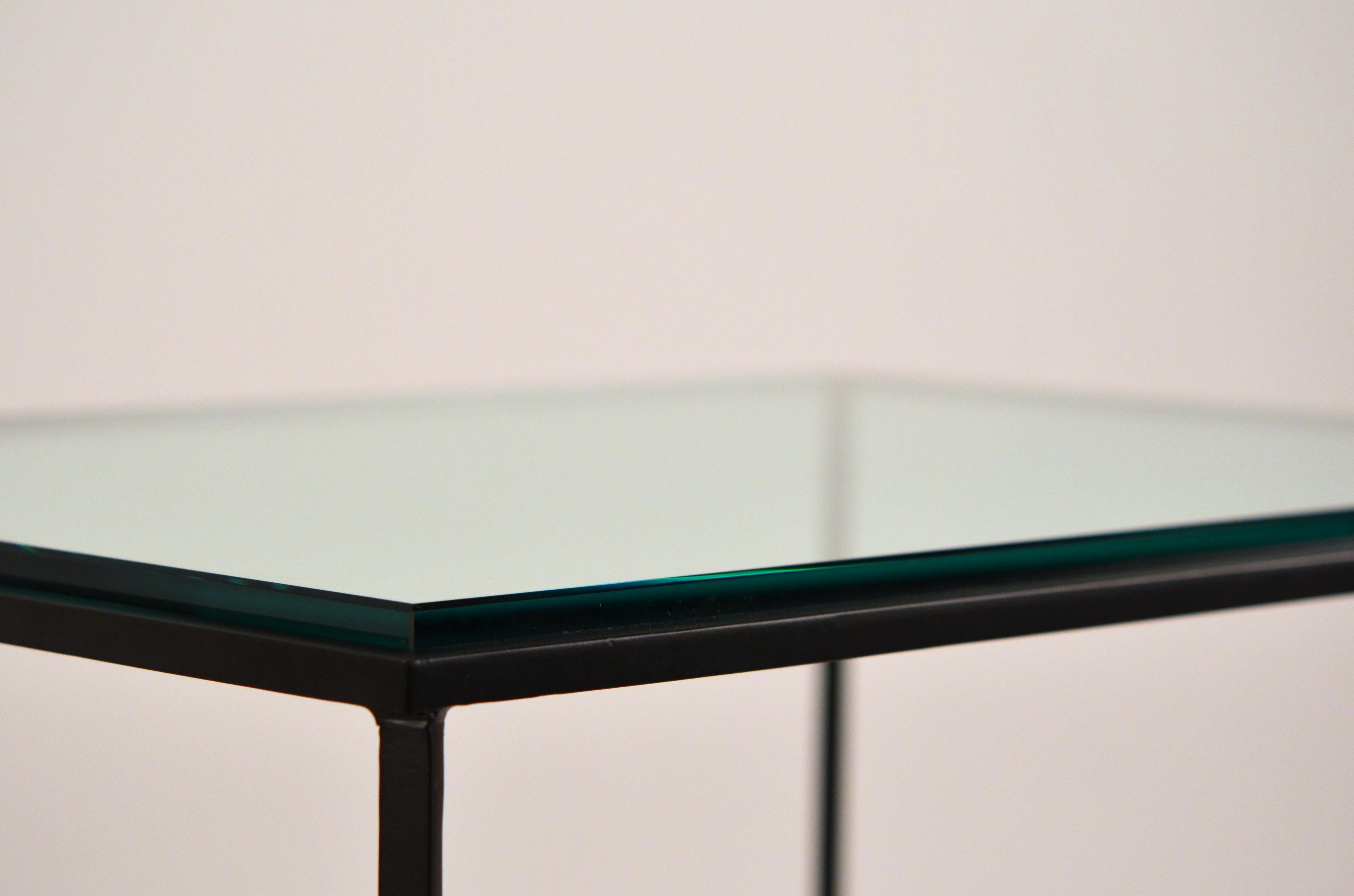 Steel Pair of 'Entretoise' Matte Black and Thick Glass End Tables by Design Frères For Sale