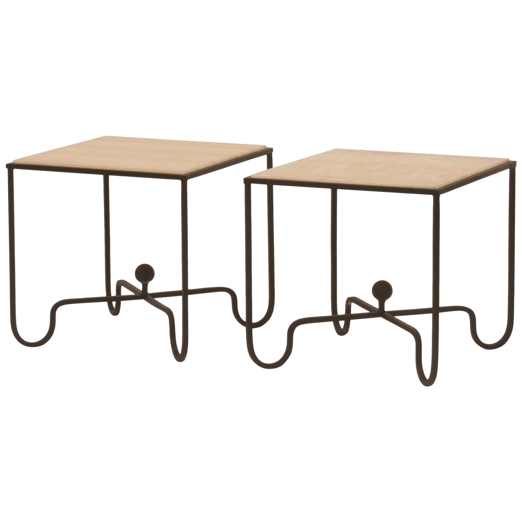 Paire de tables d'appoint "Entretoise" en fer forgé et onyx par Design Frres
