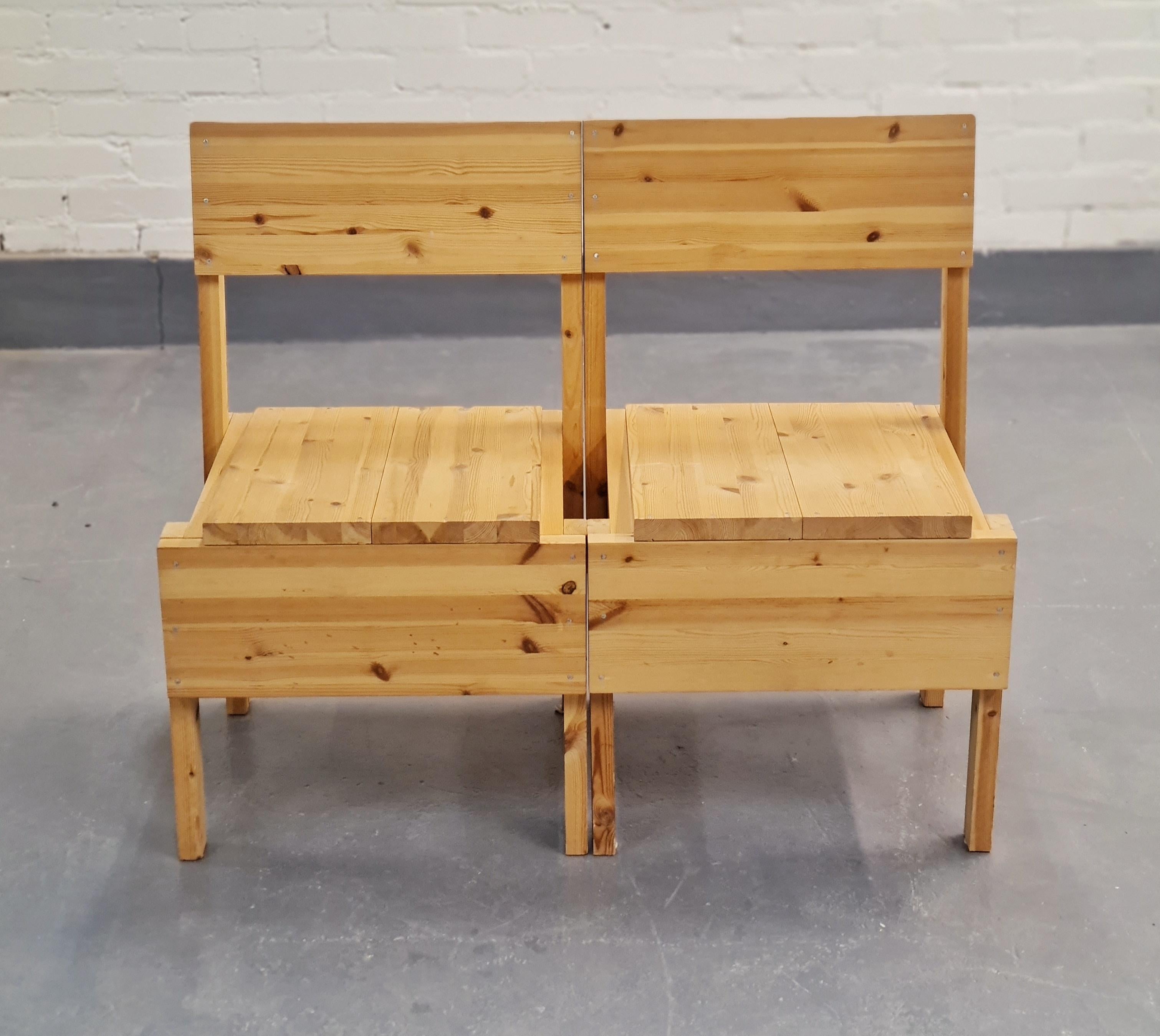 Pair of Enzo Mari Sedia 1 chairs, Artek 1