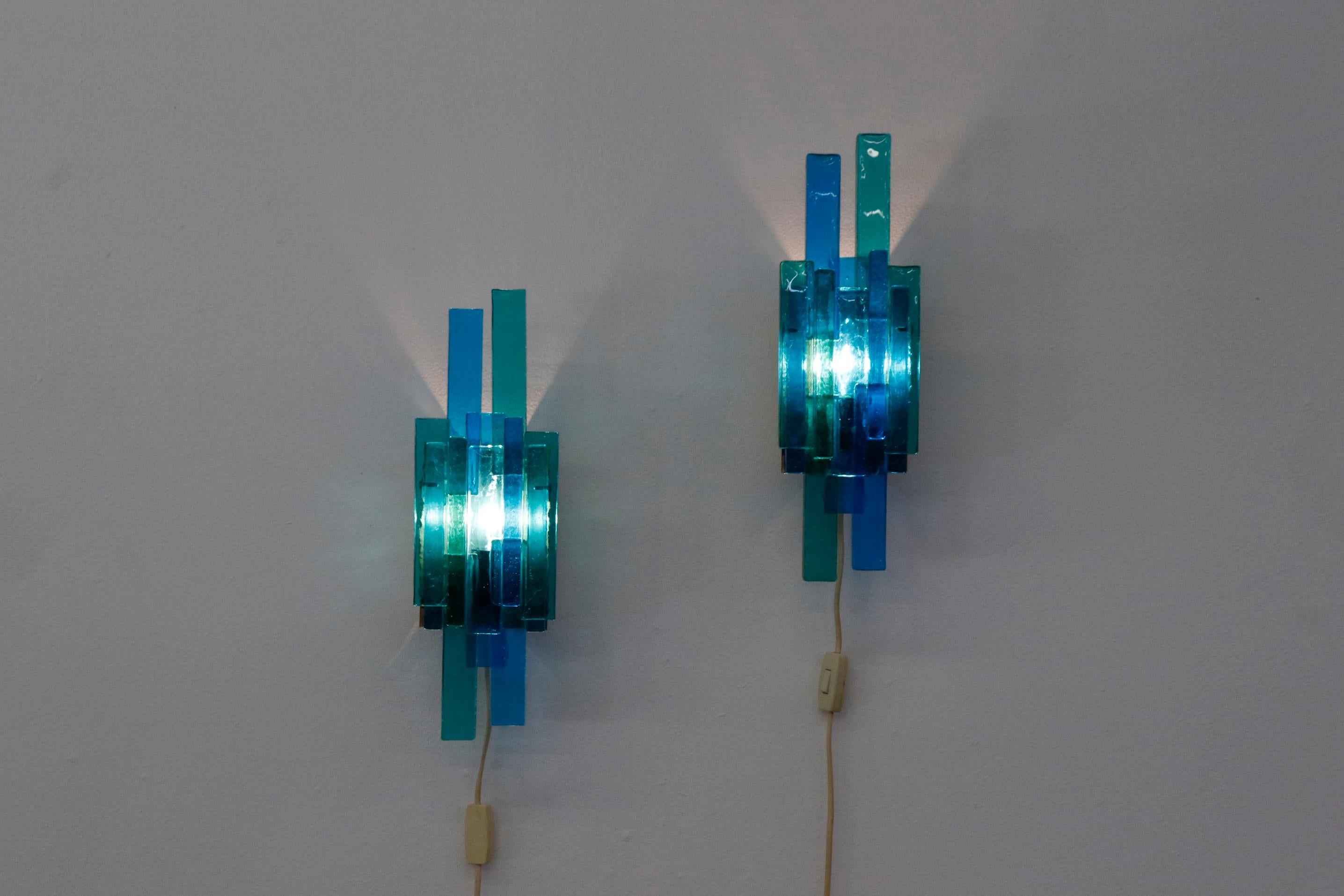 Mid-Century Modern Pair of Eric Hoglund Style Art Glass Sconces