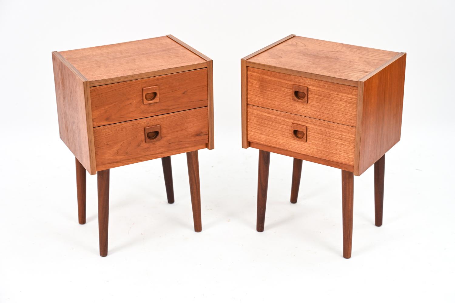 Mid-Century Modern Pair of Erik Brouer Danish Mid-Century Teak Nighstands / End Tables