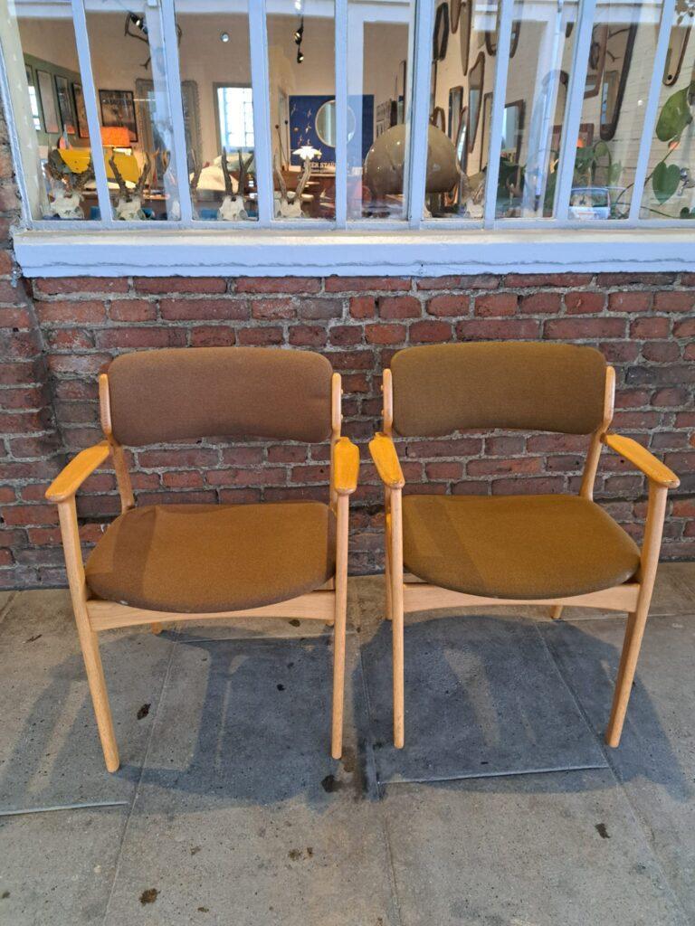 Pair of Erik Buck Chairs, Denmark, 1960
The chairs and armchairs will be delivered perfectly restored and finished with natural oils and waxes

Additional information:
Country of Manufacture – Denmark
Design Period – 1960
Production Period –