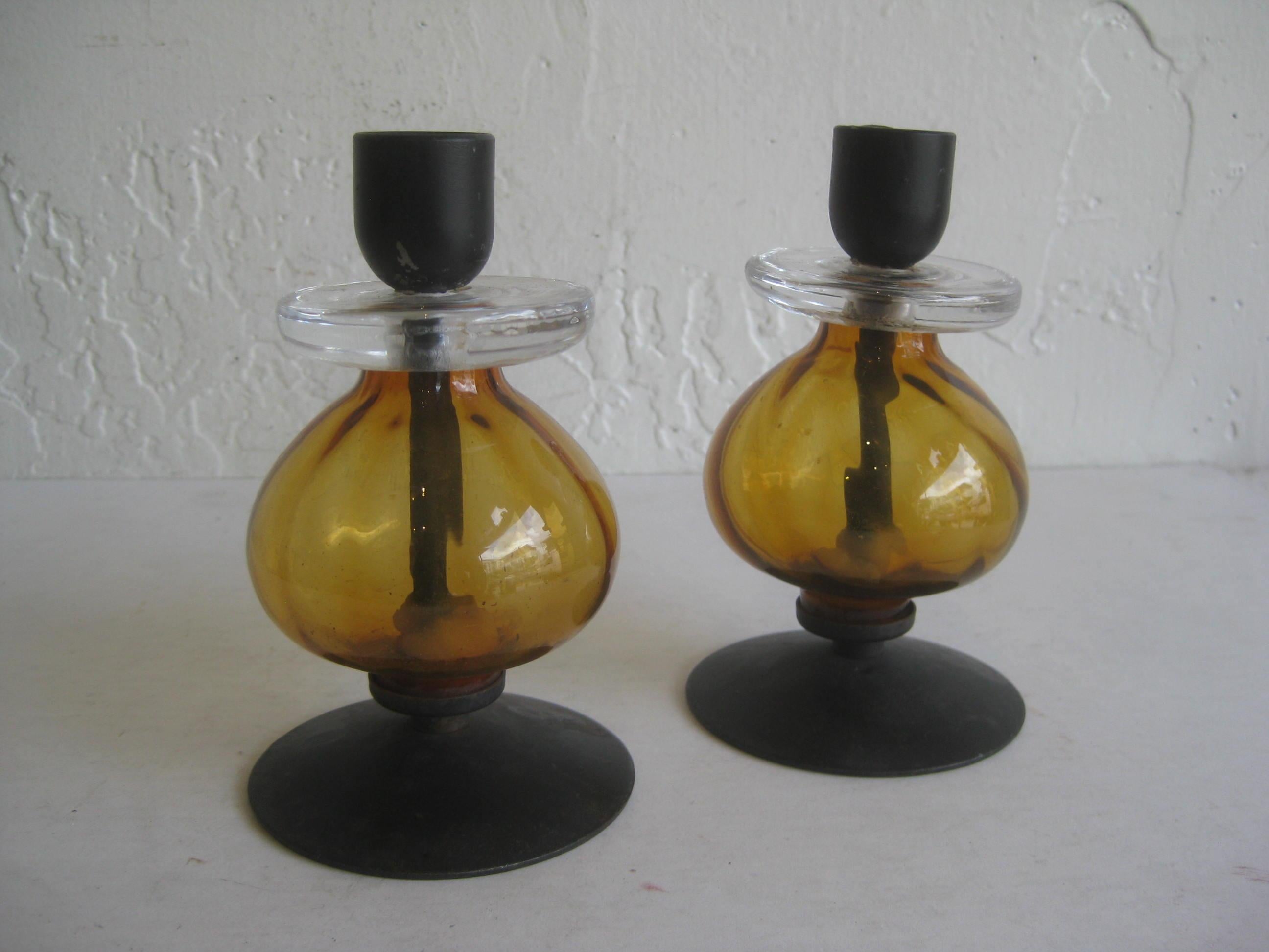 Kerzenhalter aus Schmiedeeisen und Kunstglas von Erik Hoglund für Kosta Boda, Paar 2