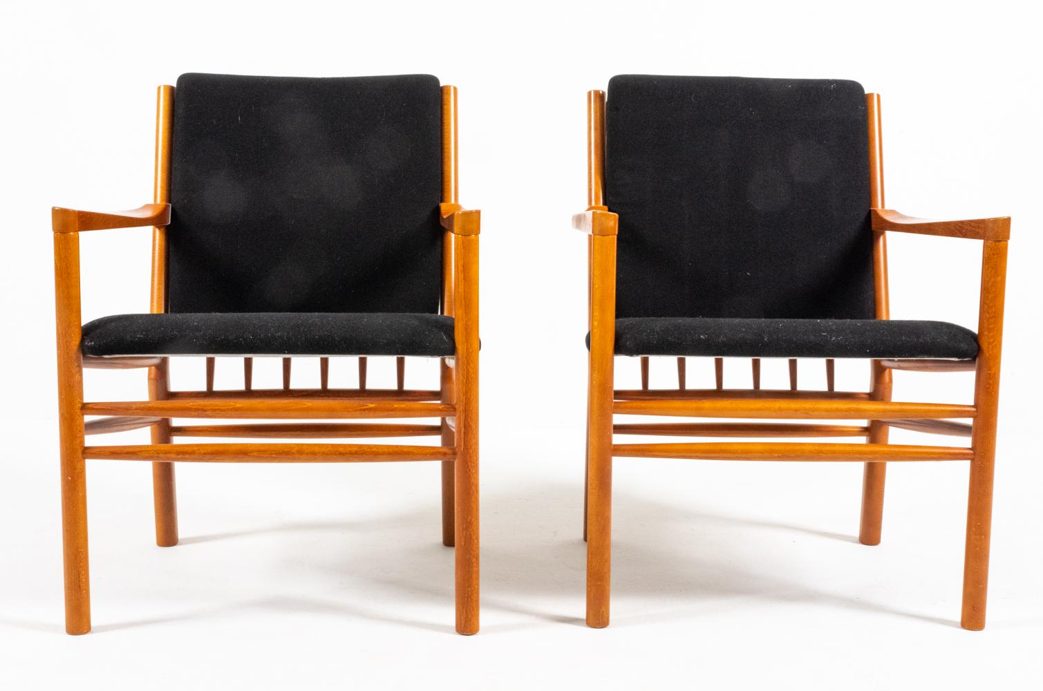 20th Century Pair of Erik Ole Jørgensen for Kvist Møbler J-147 Armchairs