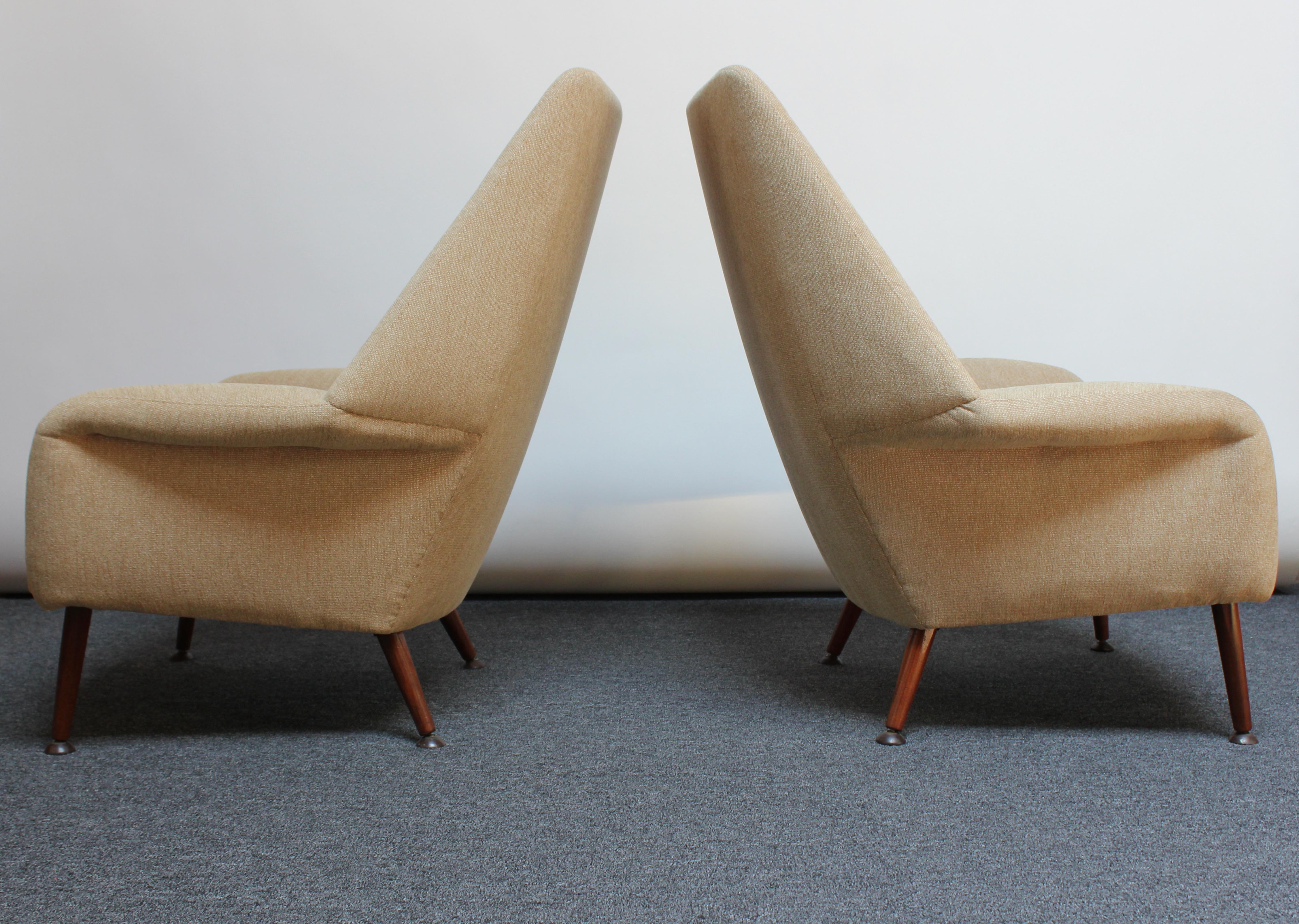 Pair of Ernest Race Flamingo Lounge Chairs and Ottoman 3