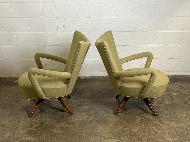 Fabric Pair of Ernst Schwadron Lounge Chairs For Sale