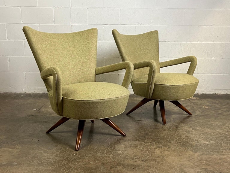 Pair of Ernst Schwadron Lounge Chairs For Sale 3