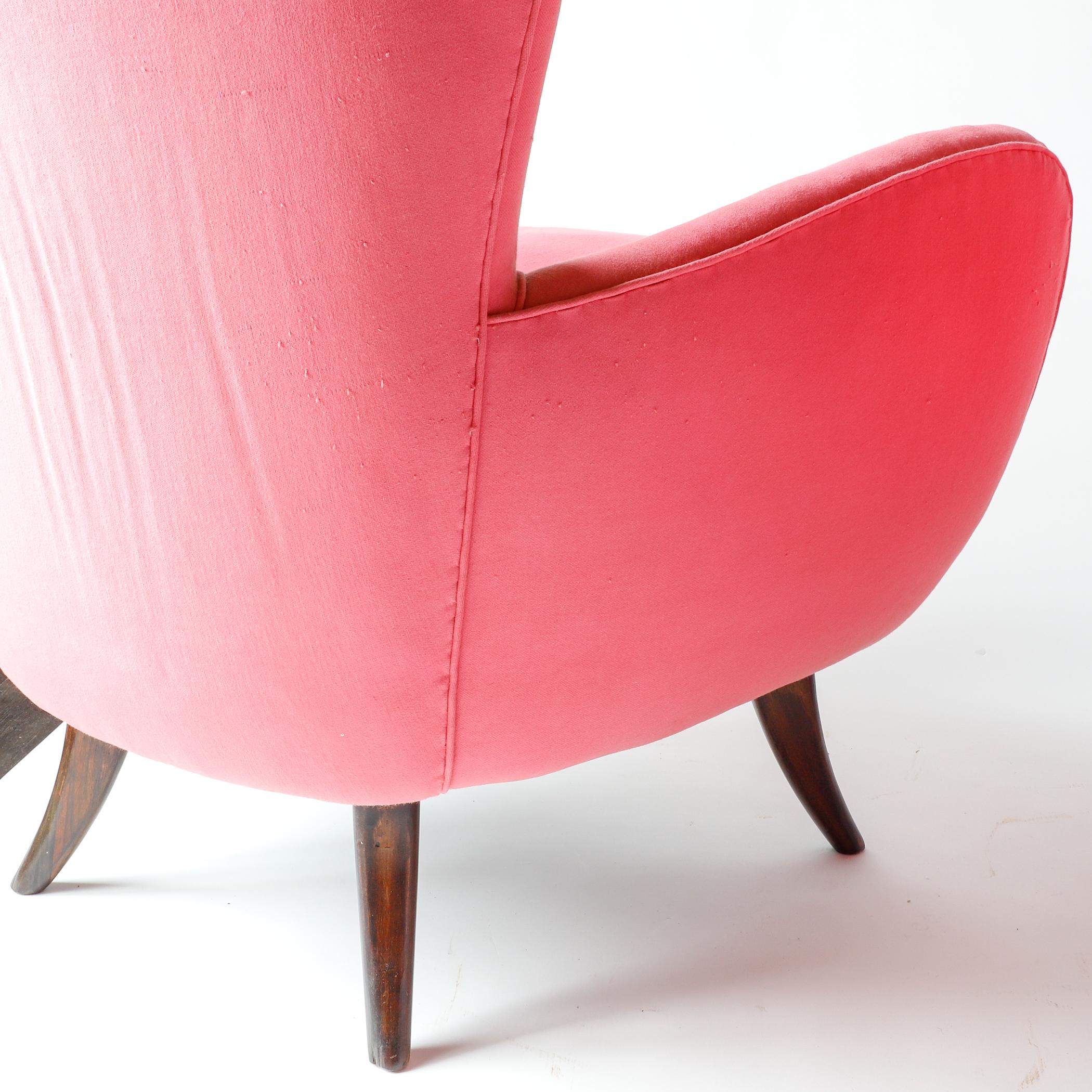 Pair of Ernst Schwadron Upholstered Lounge Chairs, 1940s, Bright Pink For Sale 2