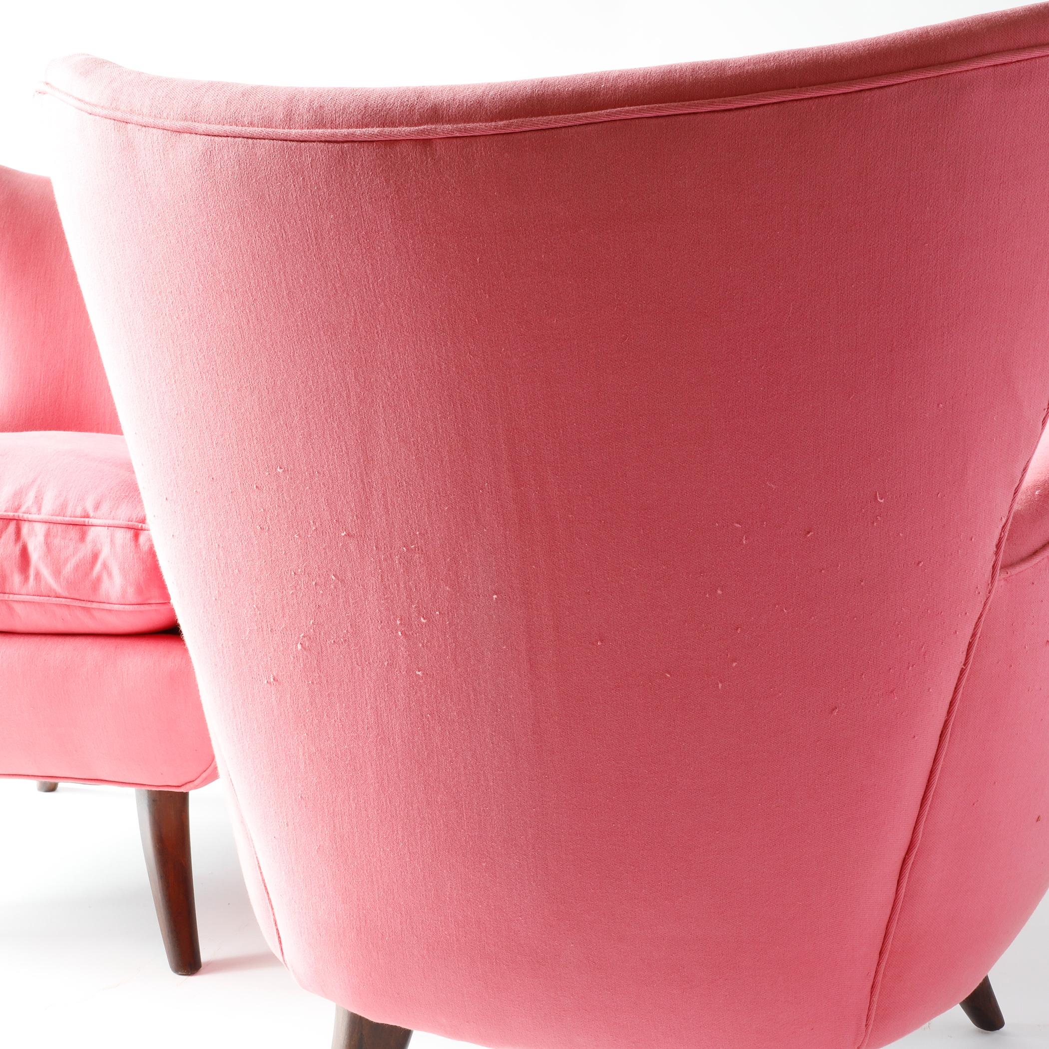 Pair of Ernst Schwadron Upholstered Lounge Chairs, 1940s, Bright Pink For Sale 3