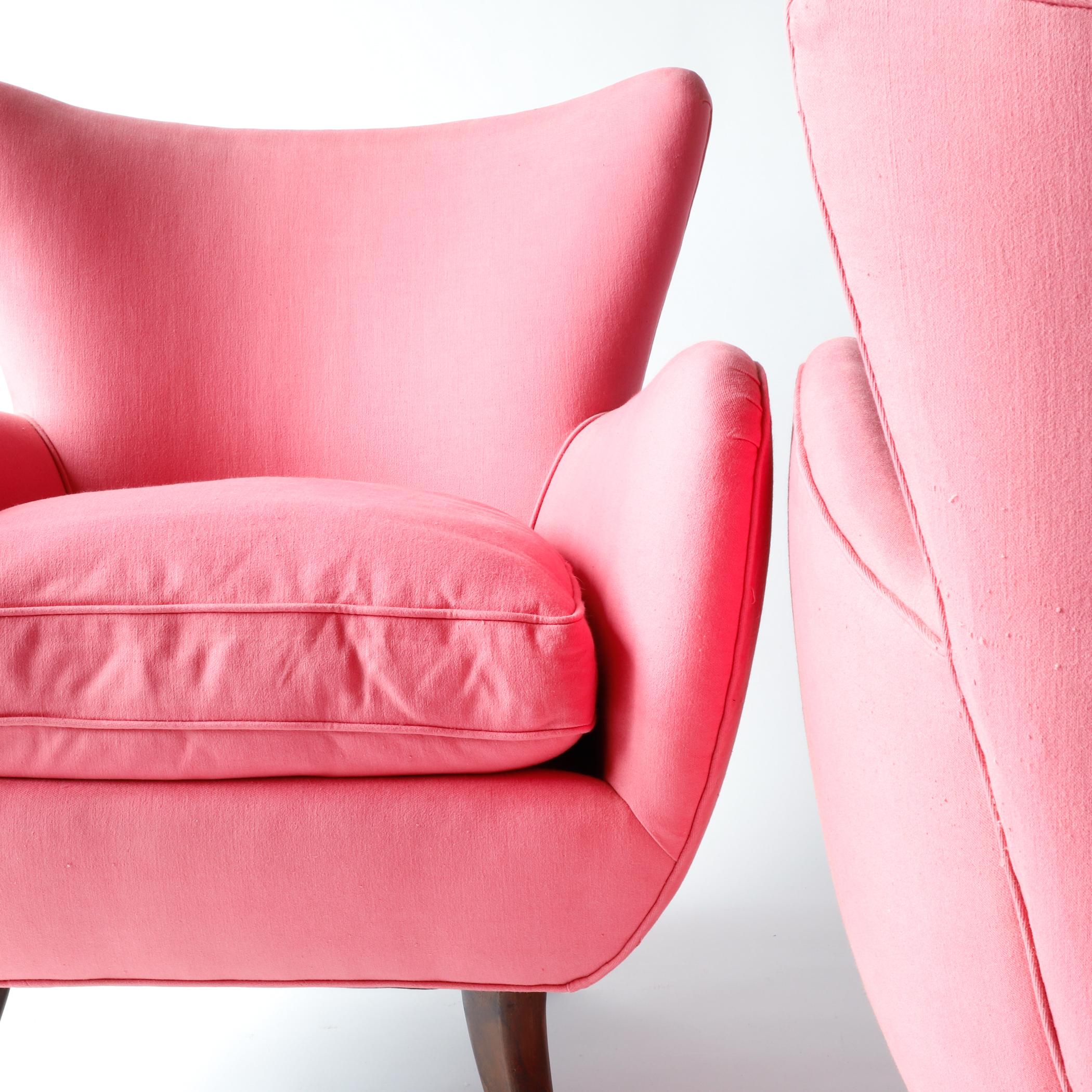 Pair of Ernst Schwadron Upholstered Lounge Chairs, 1940s, Bright Pink For Sale 1