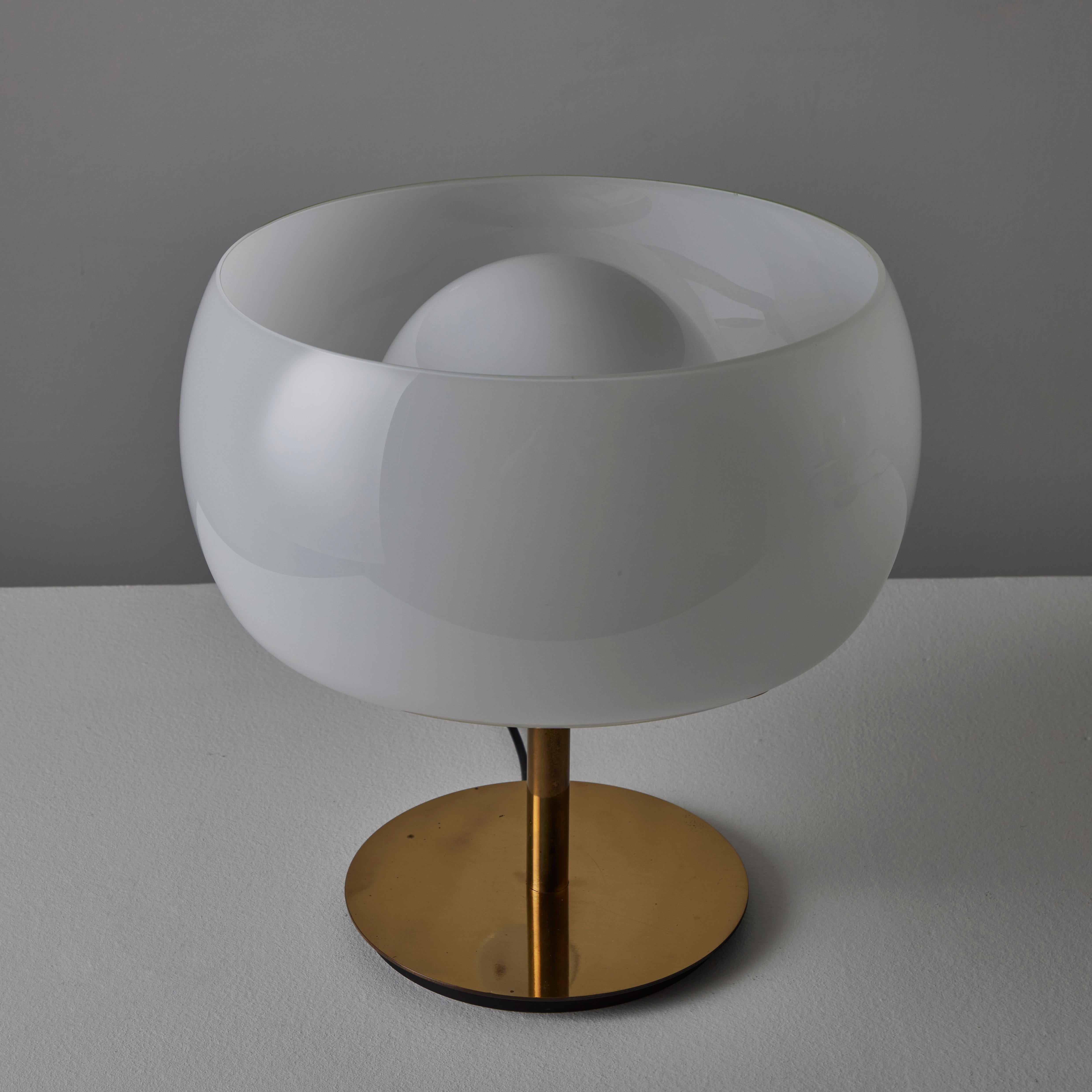 Pair of 'Erse' Table Lamps by Vico Magistretti for Artemide In Good Condition In Los Angeles, CA