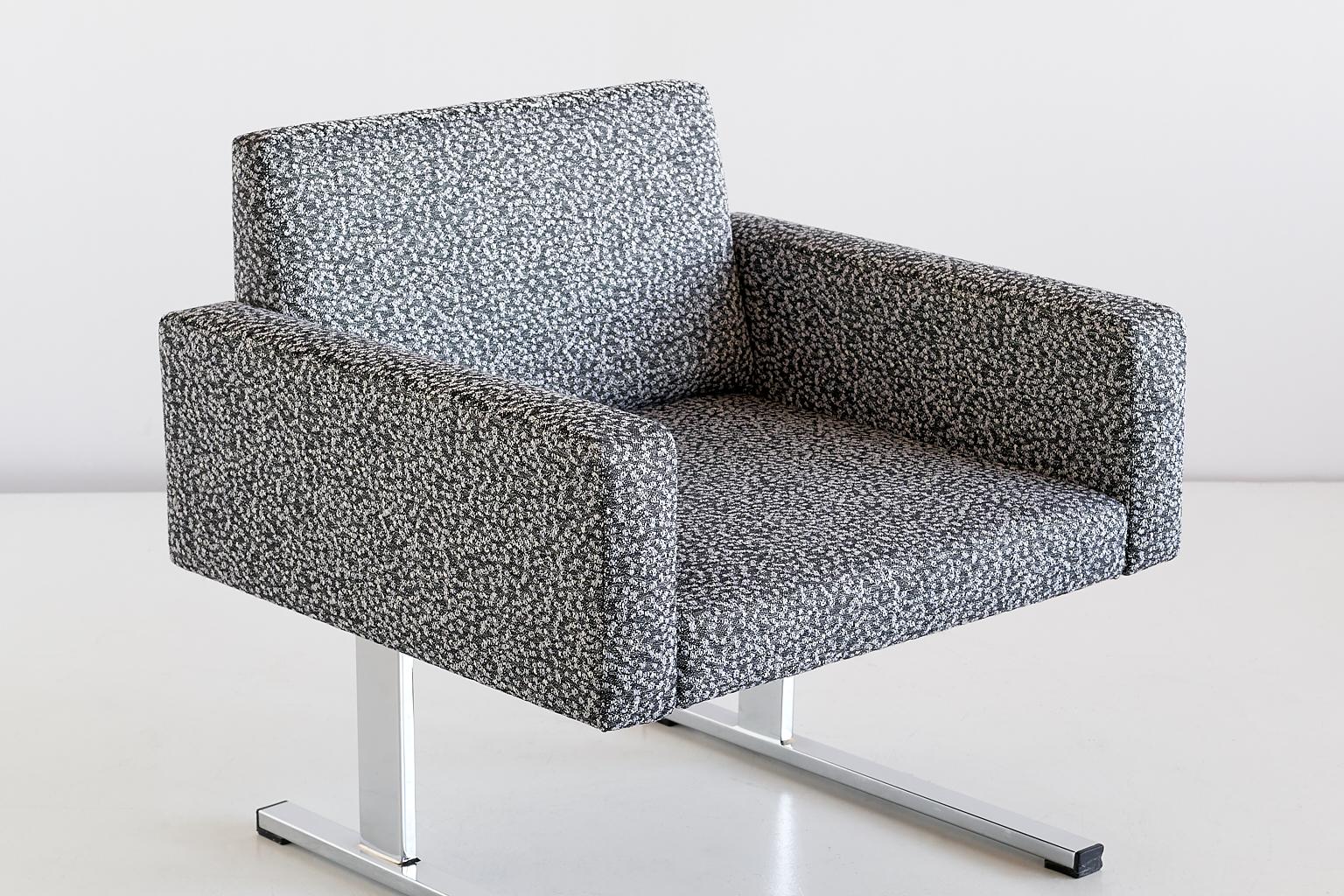 Scandinavian Modern Pair of Esko Pajamies Lounge Chairs in Raf Simons Fabric, Merva Finland, 1960s For Sale