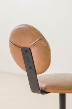 Coppia di sedie Espaço (1974) e sgabello Ciranda (1986), Ricardo Fasanello, Brasile