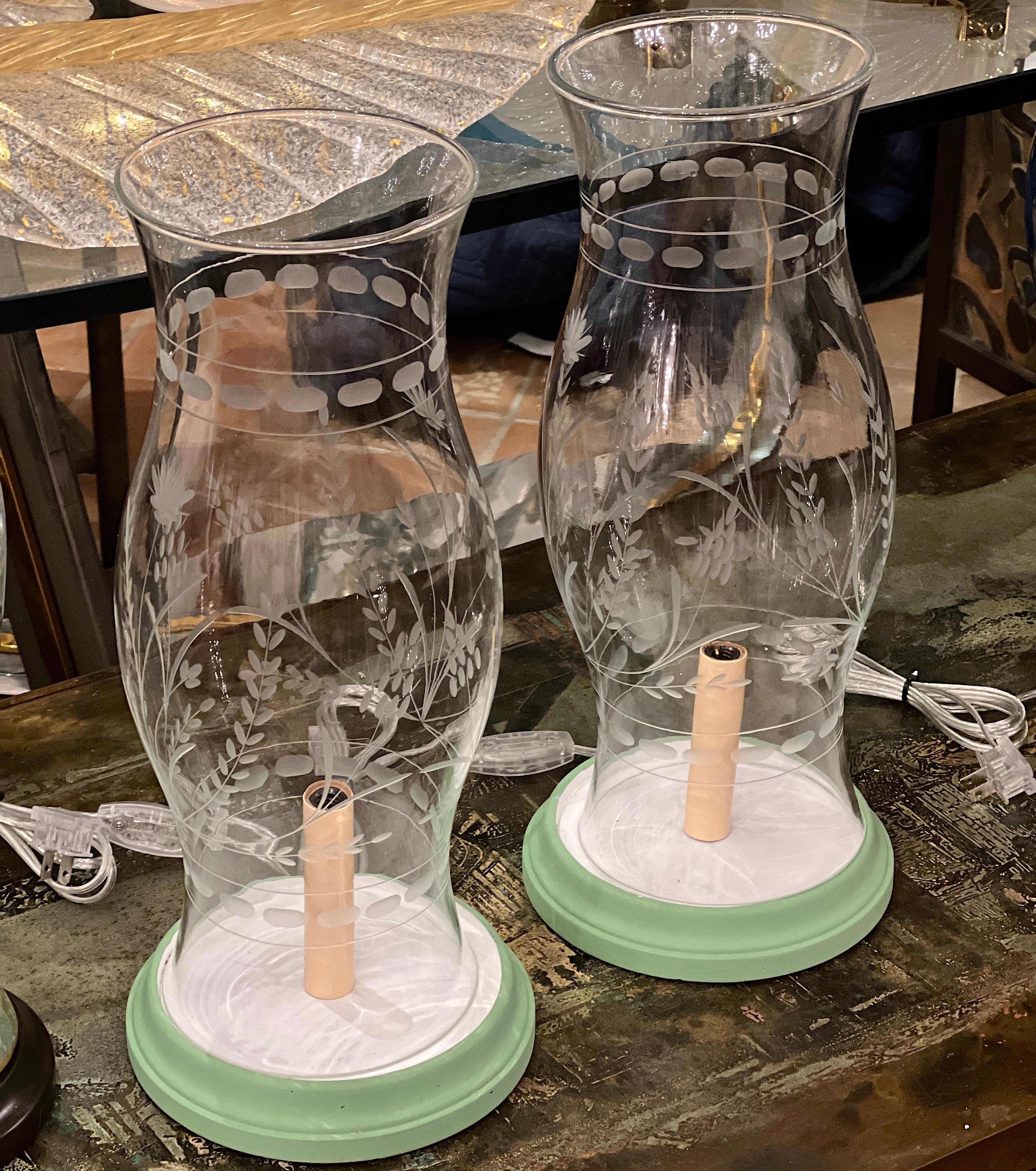 Pair of Etched Hurricane Lamps In Good Condition For Sale In New York, NY