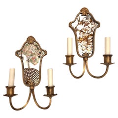 Paire d'appliques en miroir gravé