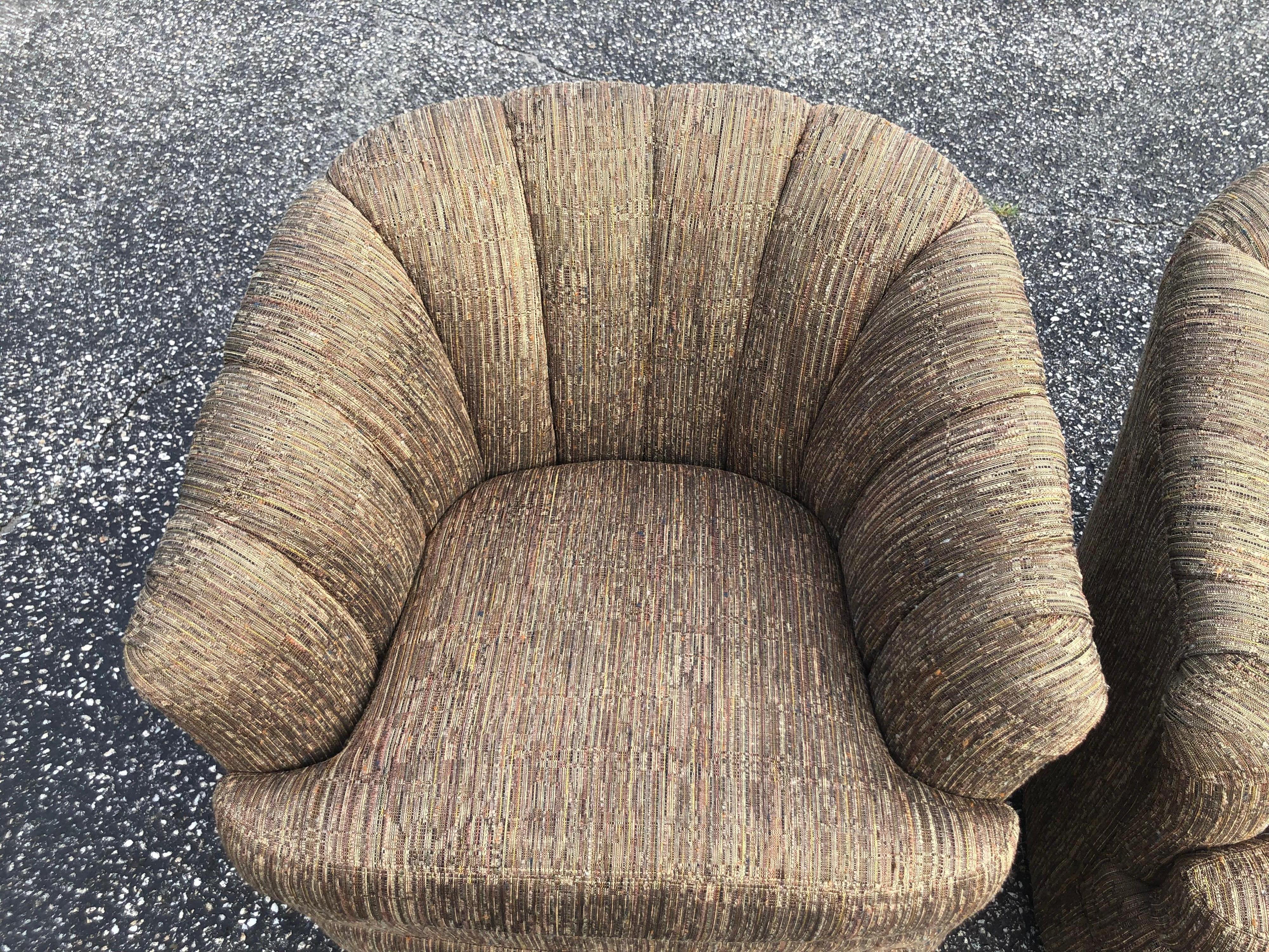 Paire de chaises pivotantes en gris A Silver texturé 9
