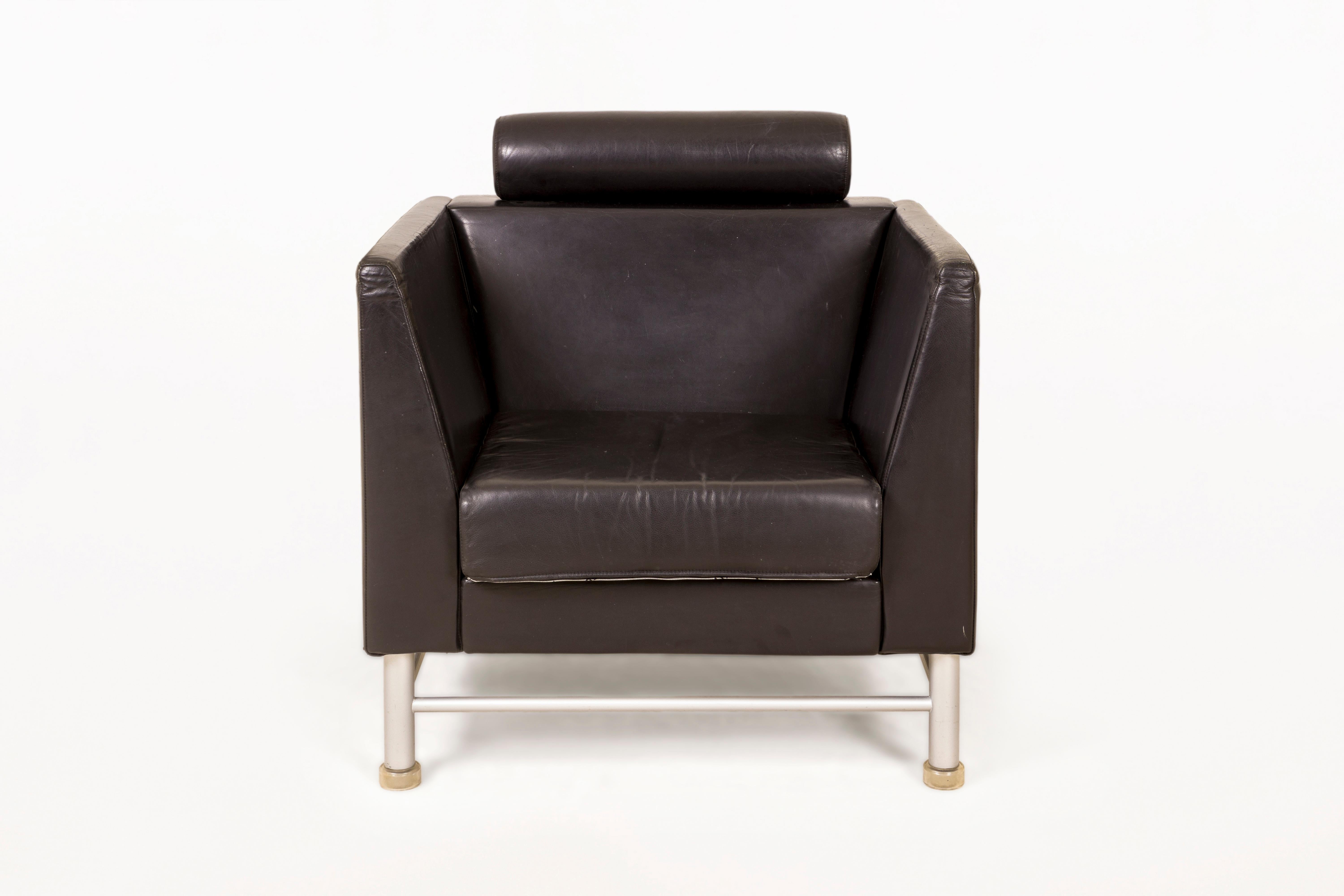 DESCRIPTION: Pair of Ettore Sottsass East Side Armchair for Knoll, circa 1980, Italy. Very decorative piece made with black leather and metal base.
CONDITION: Good condition. Wear consistent with age and use.
DIMENSIONS: Height: 85cm (33.5in) Width: