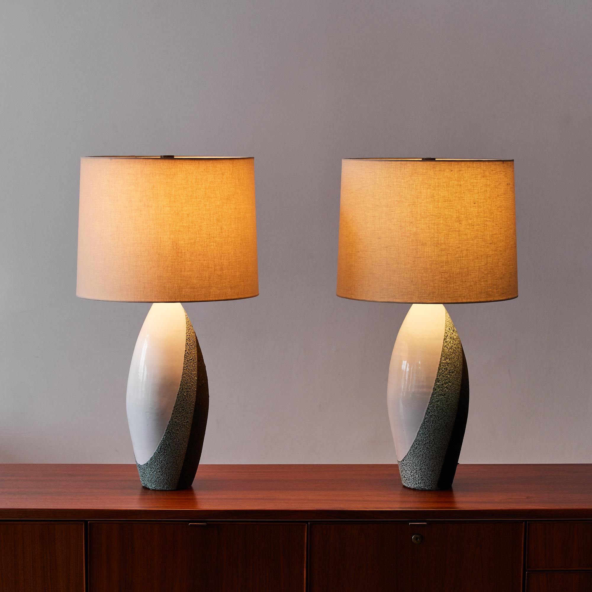 Pair of Ettore Sottsass for Bitossi Glazed Ceramic Lamps For Sale 2