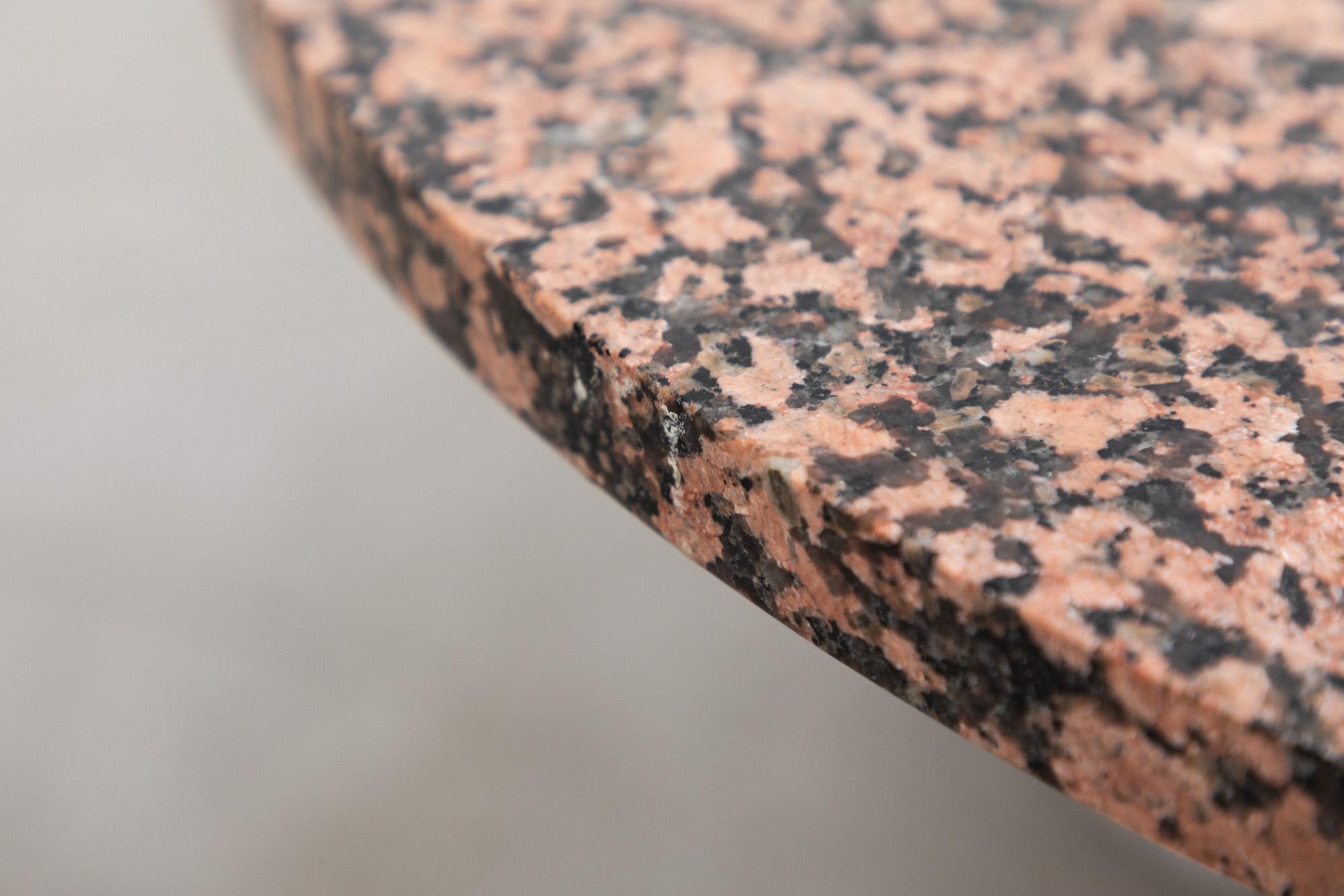 Pair of Ettore Sottsass Style Red Granite Side Tables with Architectural Bases For Sale 4