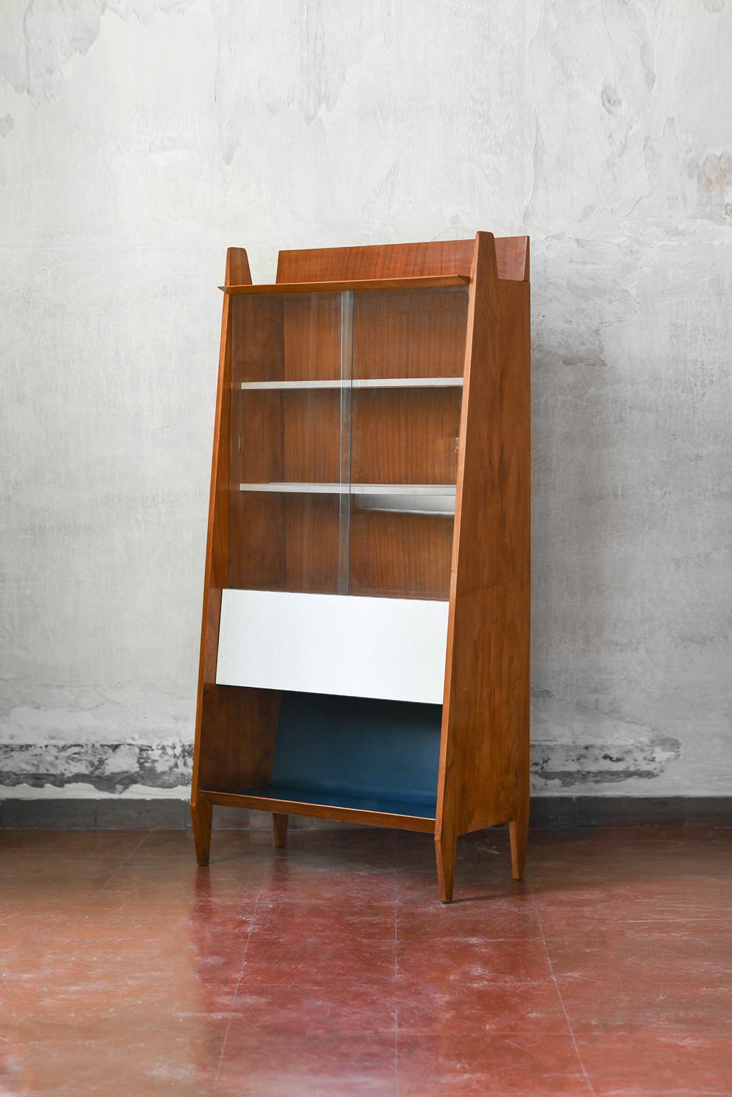 Pair of Eugenia Alberti Reggio Sideboards with Risers, 1950s In Good Condition For Sale In Roma, RM