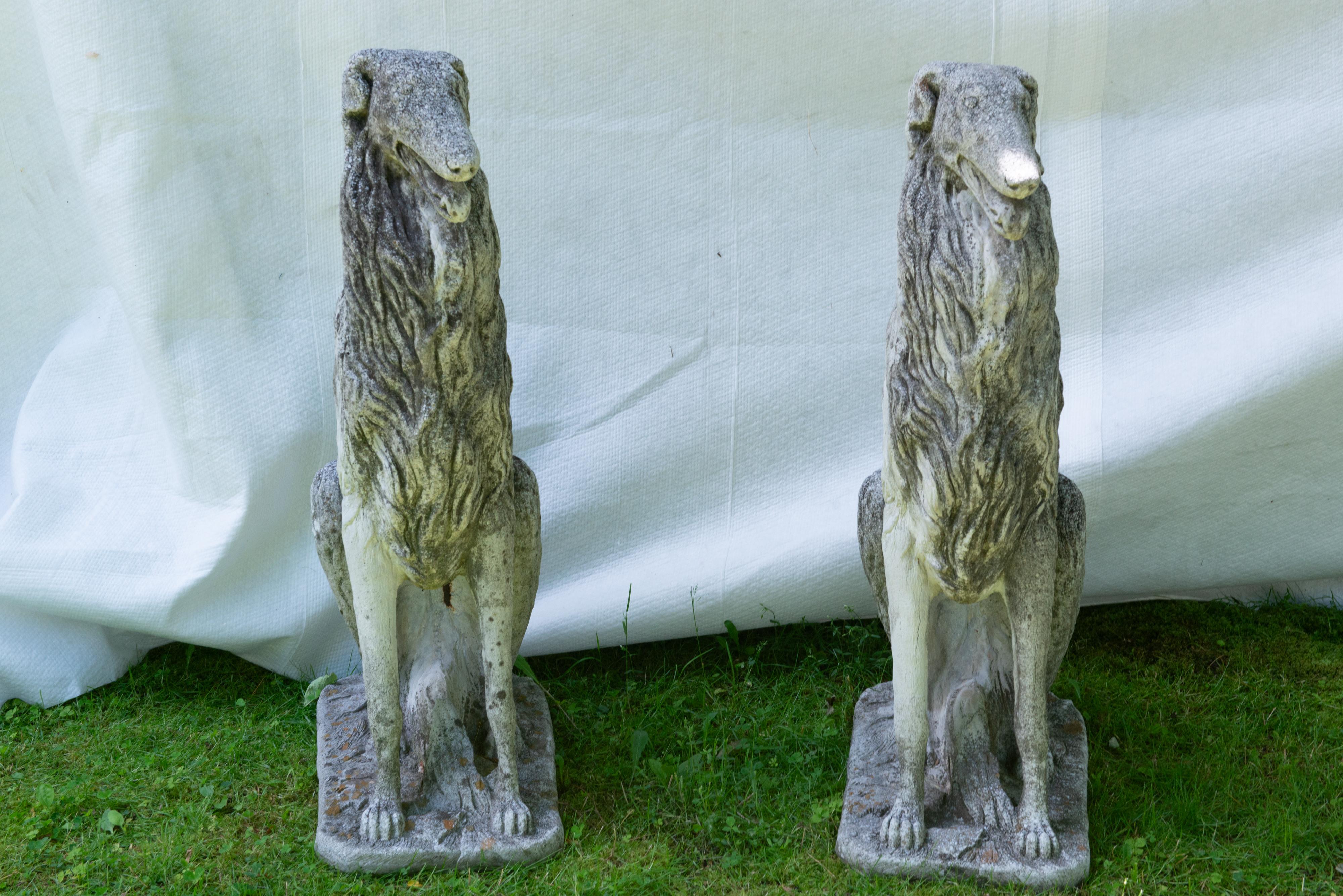 Pareja de Perros Borzoi Lobero Ruso Europeos de Tamaño Natural de los Años 30 en Bueno estado para la venta en Stamford, CT